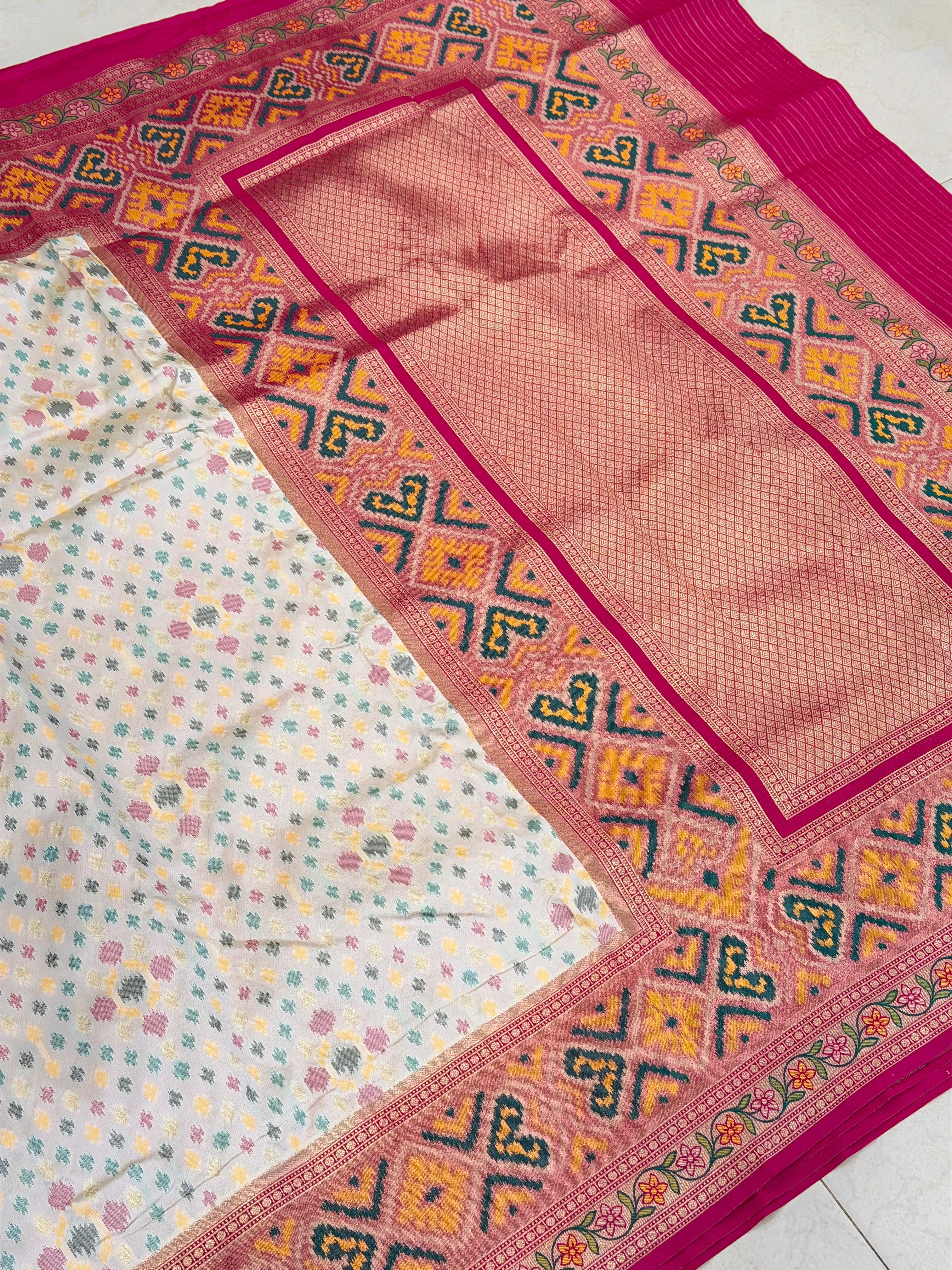 Moti White Rani Ikat Patola Banarasi Weaved Small Jaal Saree