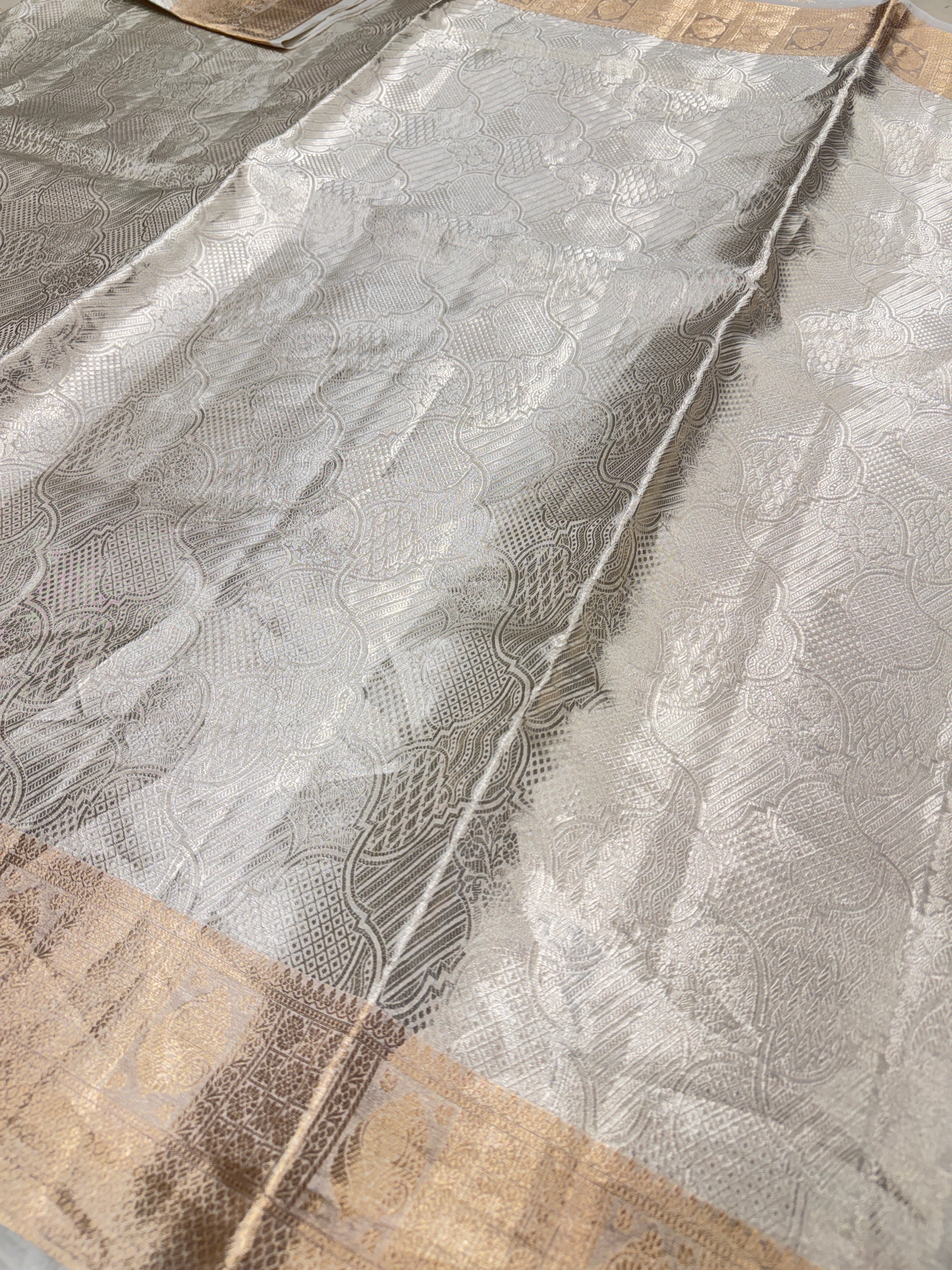 Pure Silver Gold Banarasi Tissue Saree