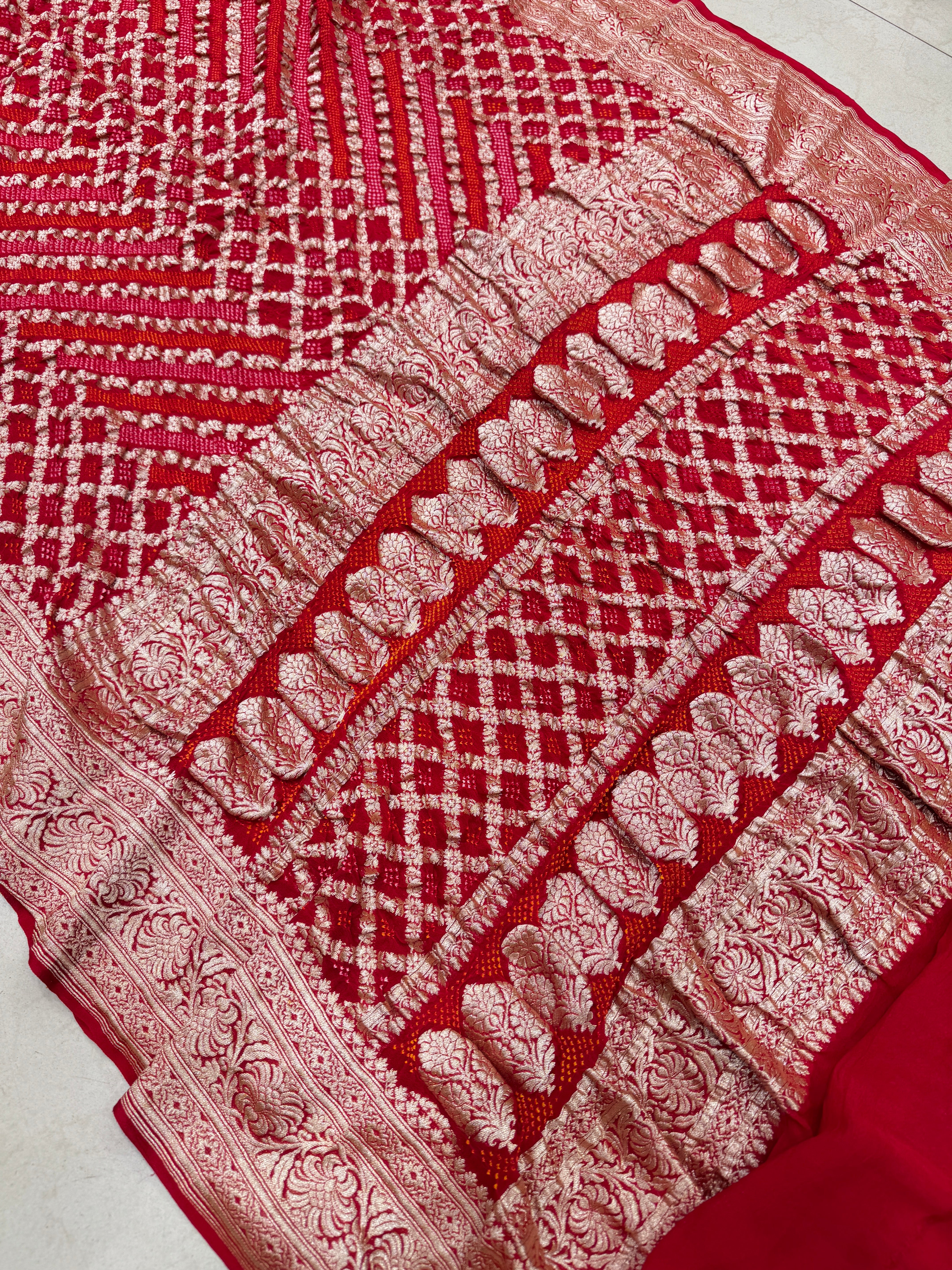 Red Kadwa Rai Bandhej Bandhini Saree