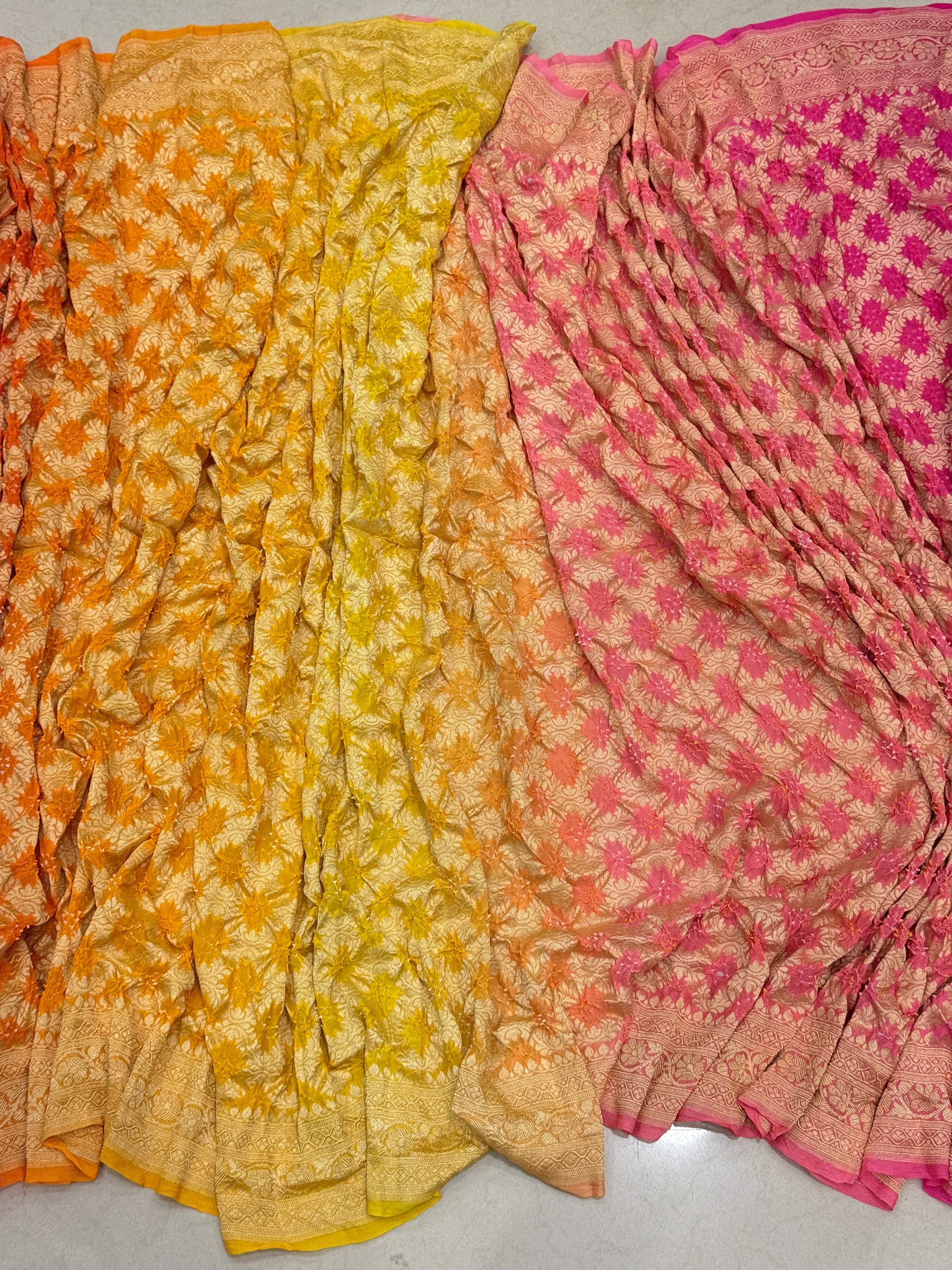 Six Shaded Butta Pallu Bandhej Bandhini Saree