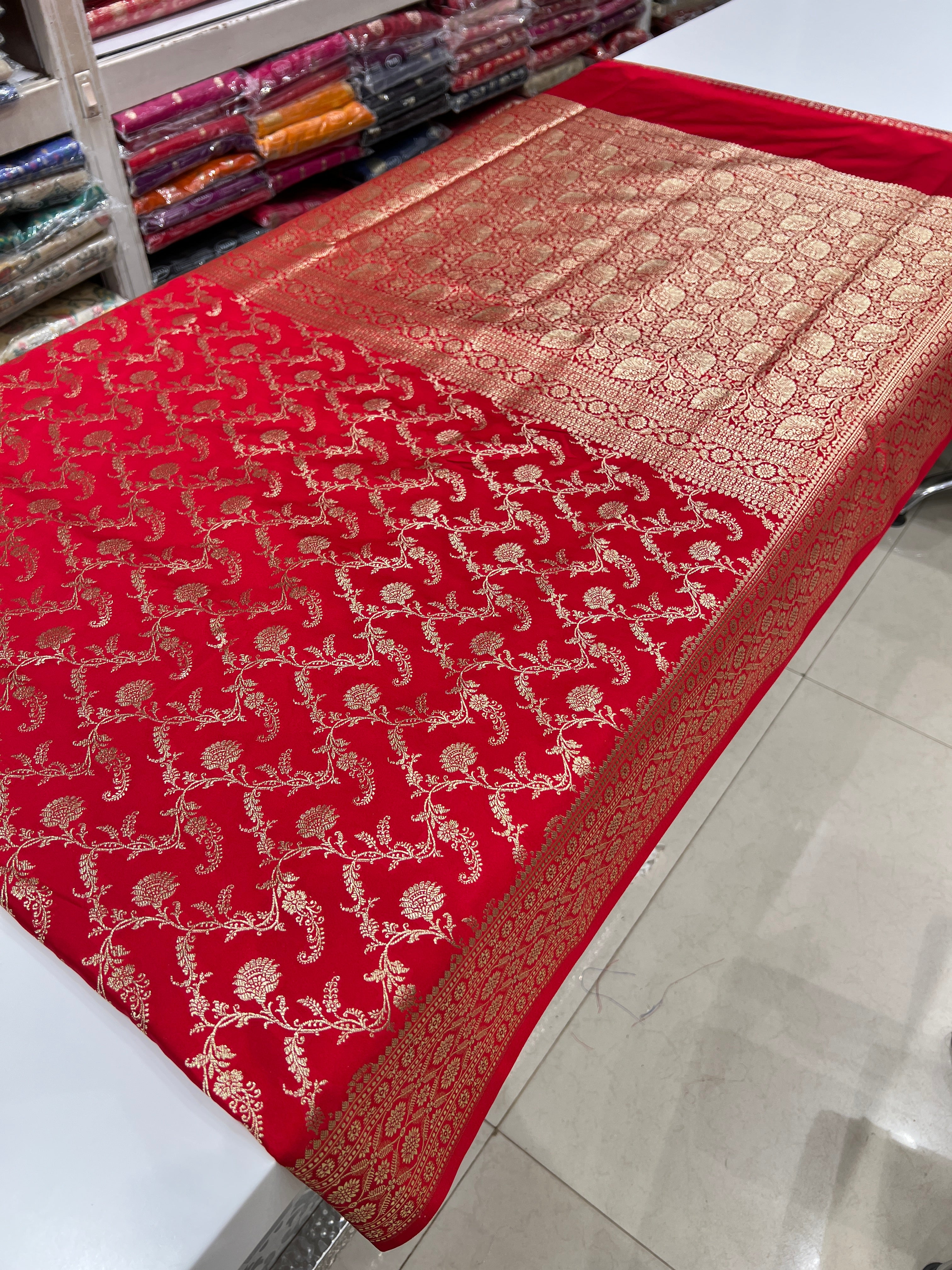 Red Banarasi Silk Leaf Pallu Saree