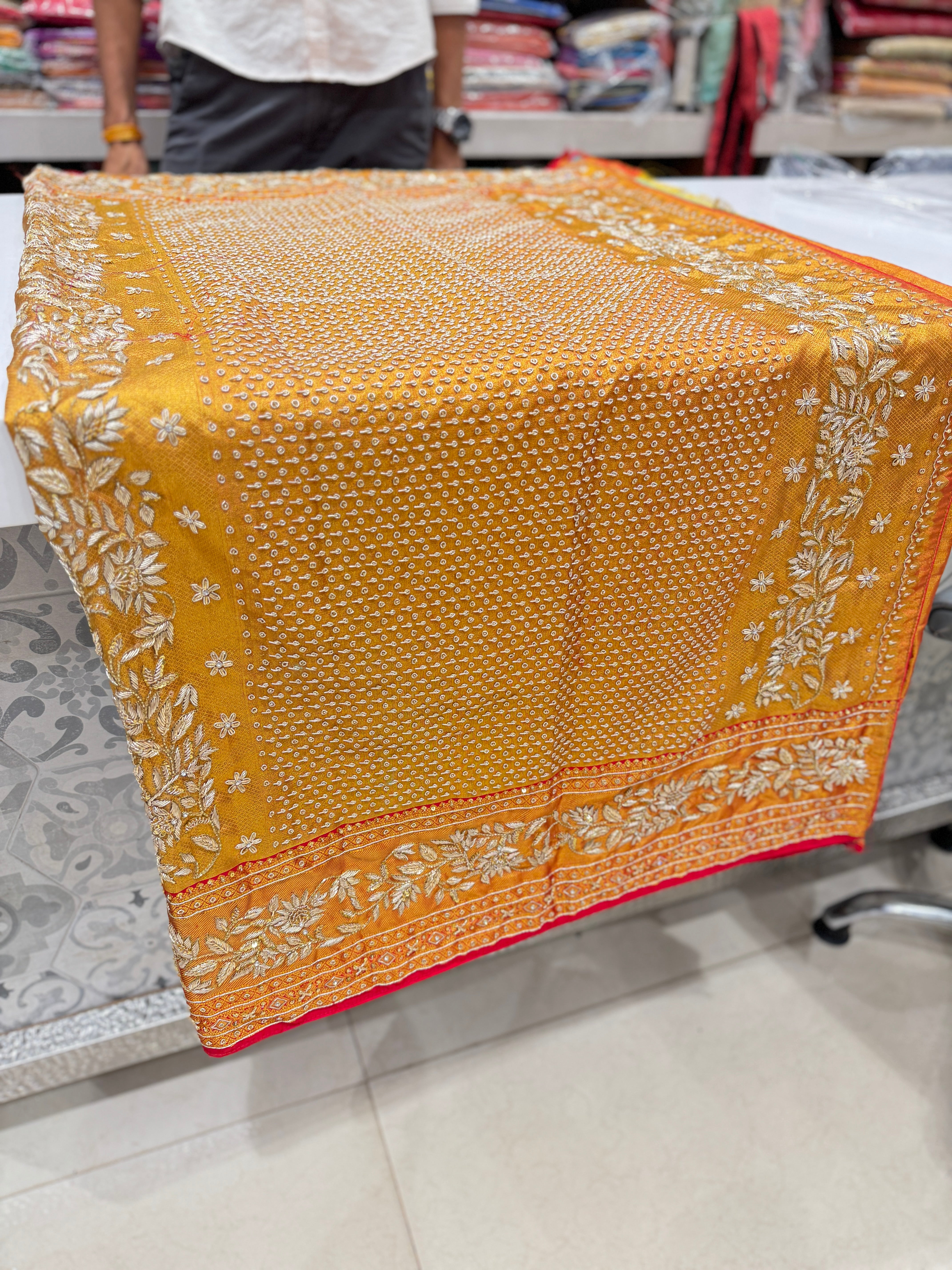 Kanjivaram Hand Embroidery Zardosi Saree