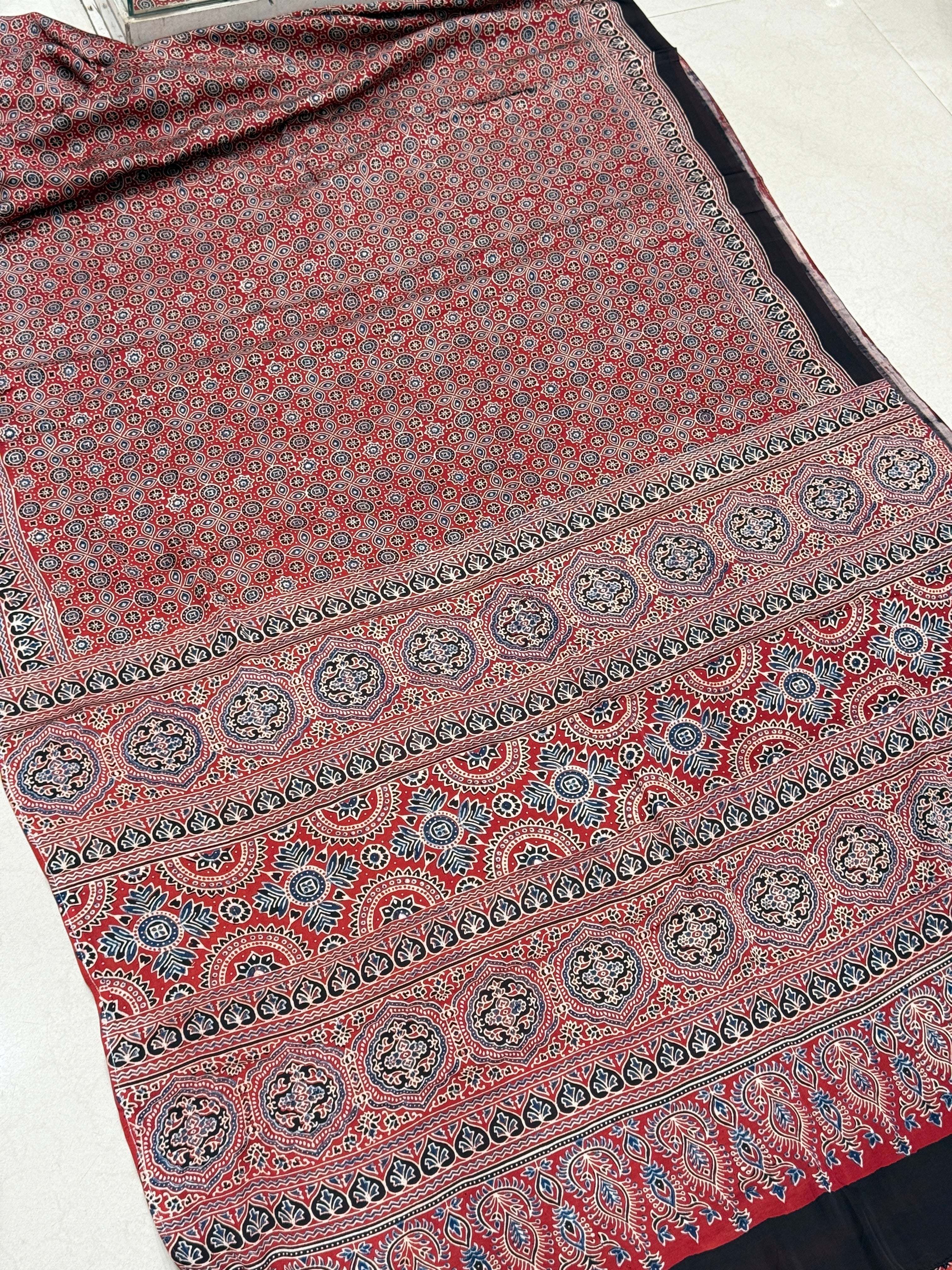 Red Crown Buttis Jaal Ajrakh Modal Gajji Silk Saree