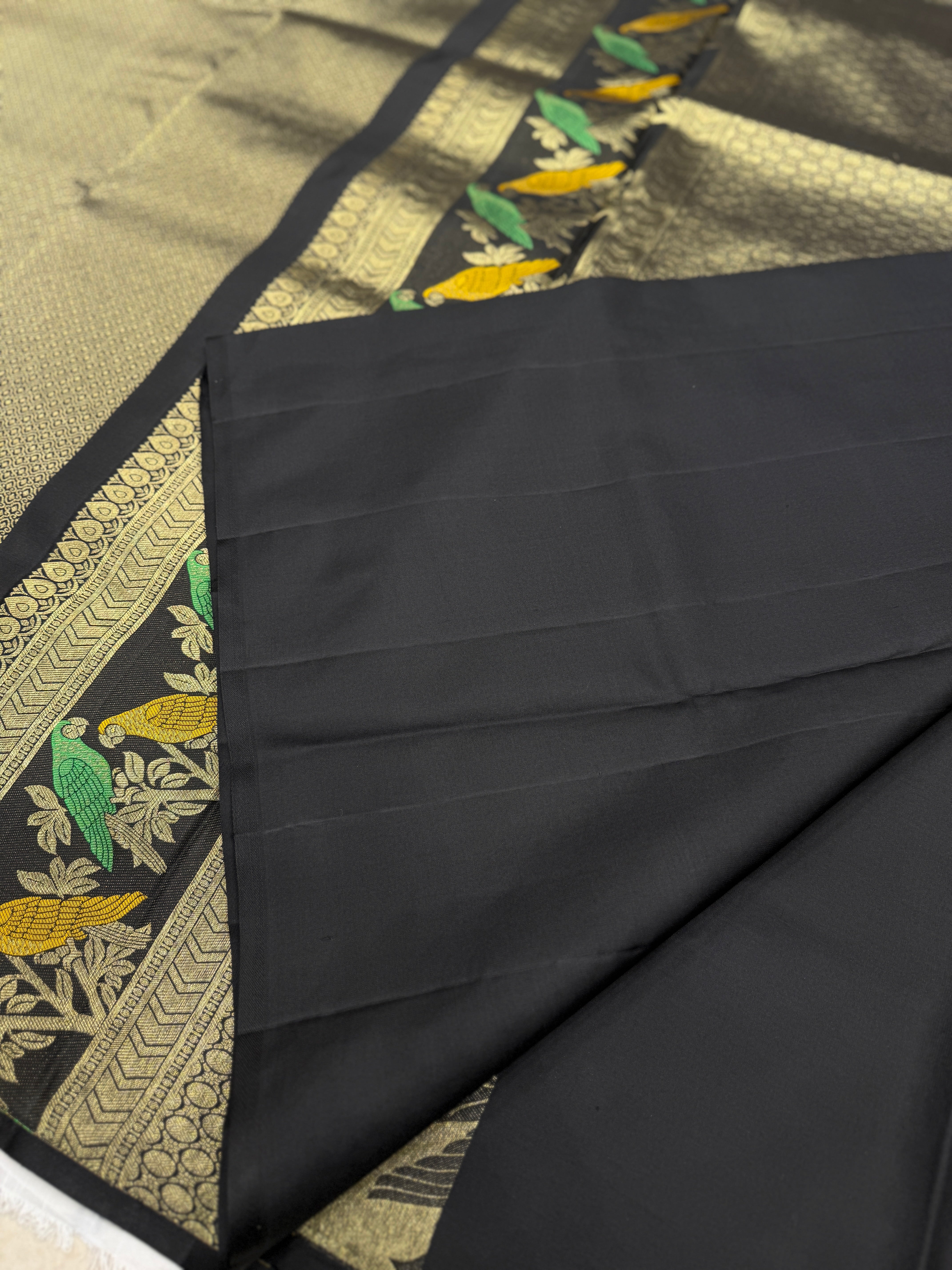 Black Parrot Deign Handloom Kanjivaram Tissue Silk Saree