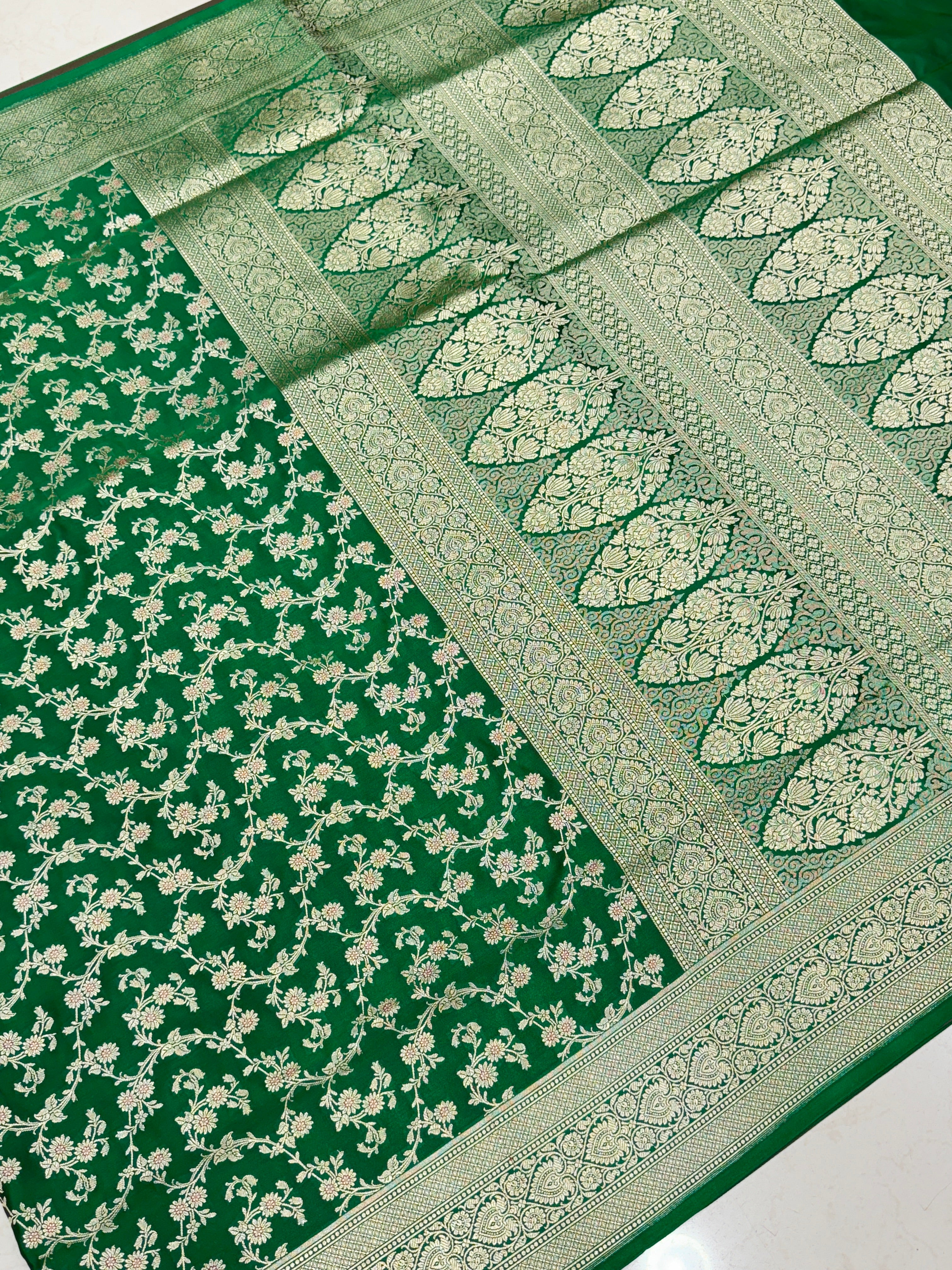 Bottle Green Banarasi Silk Heart Border Saree