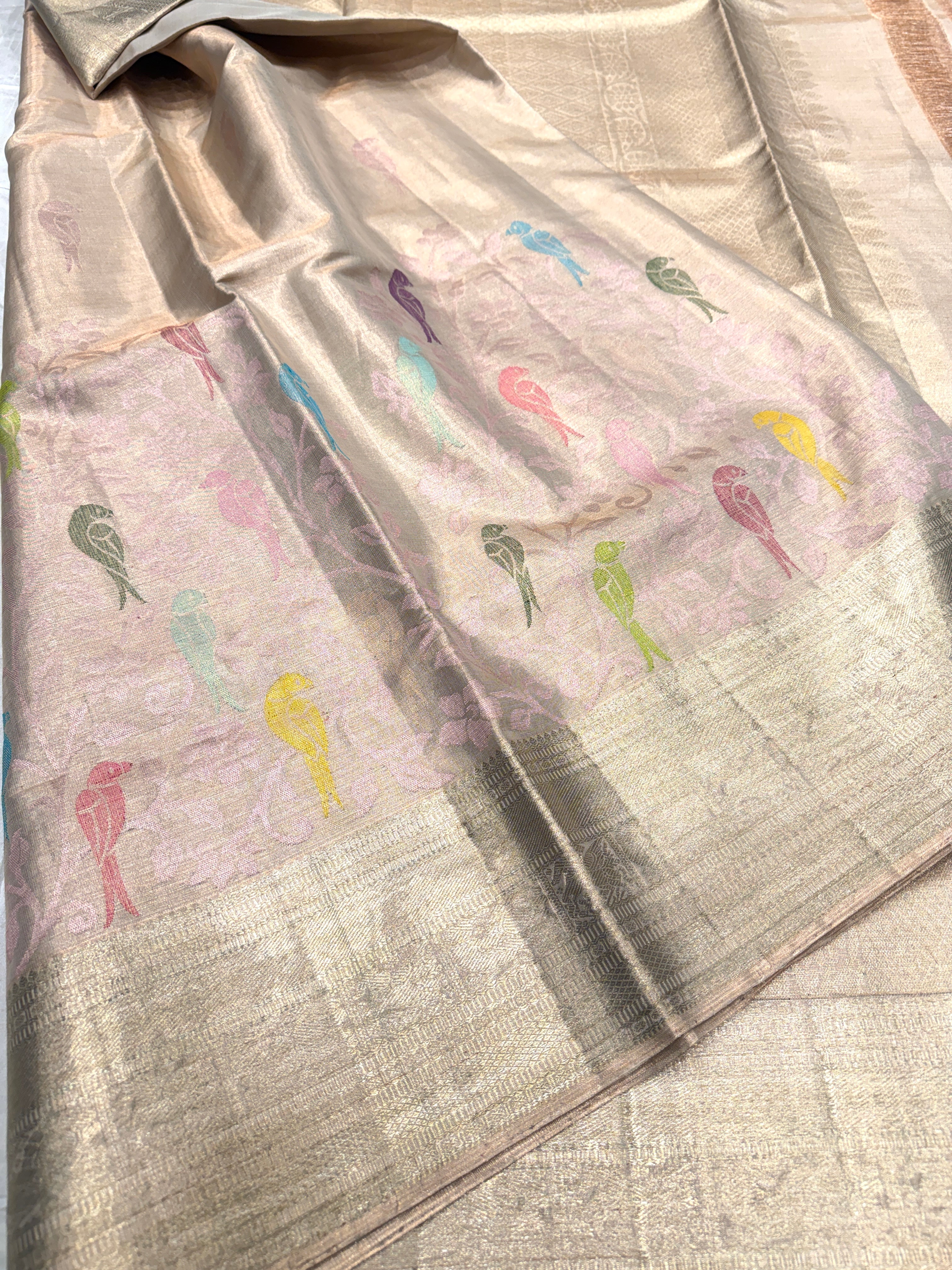 Pink Contemporary Parrot Motif Handloom Kanjivaram Tissue Silk Saree