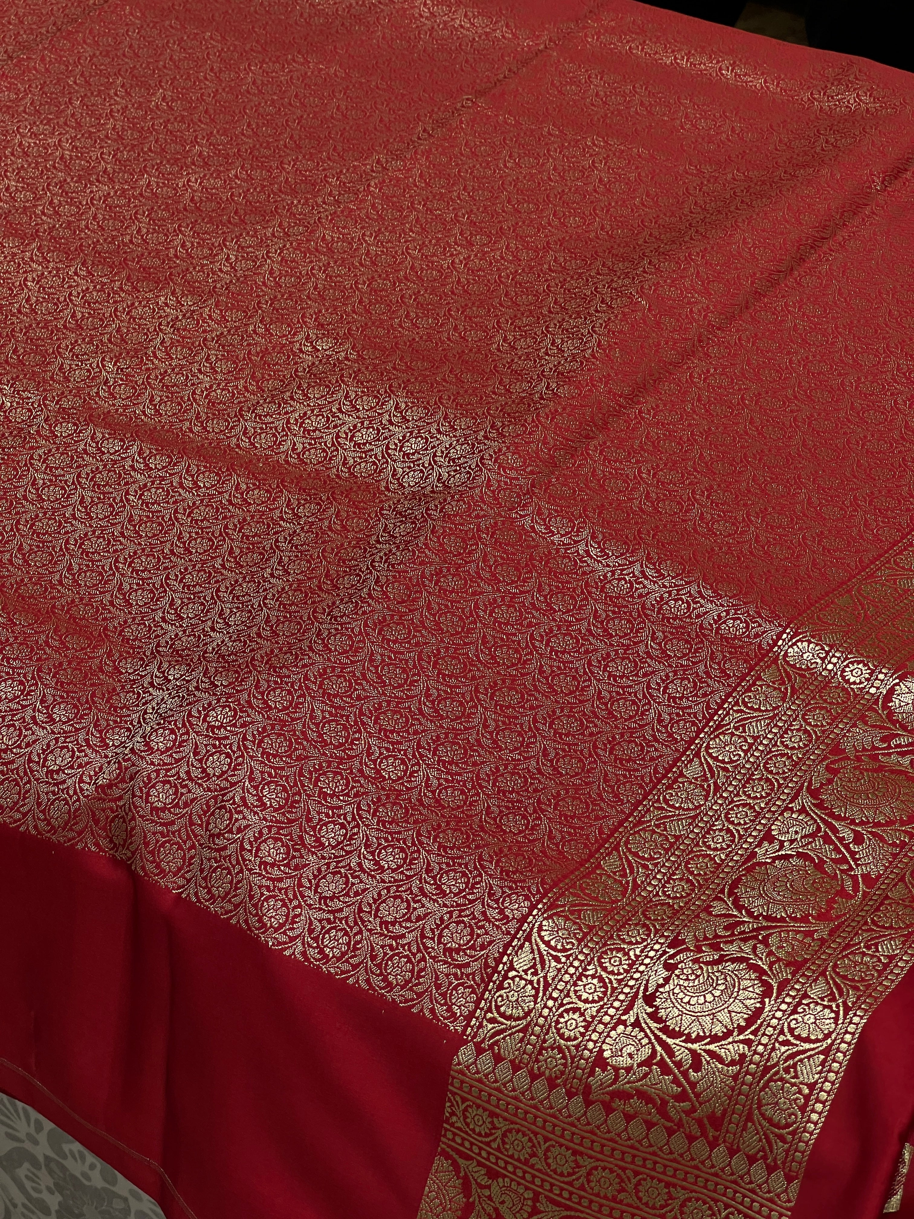 Maroon Banarasi Chand Butti Saree