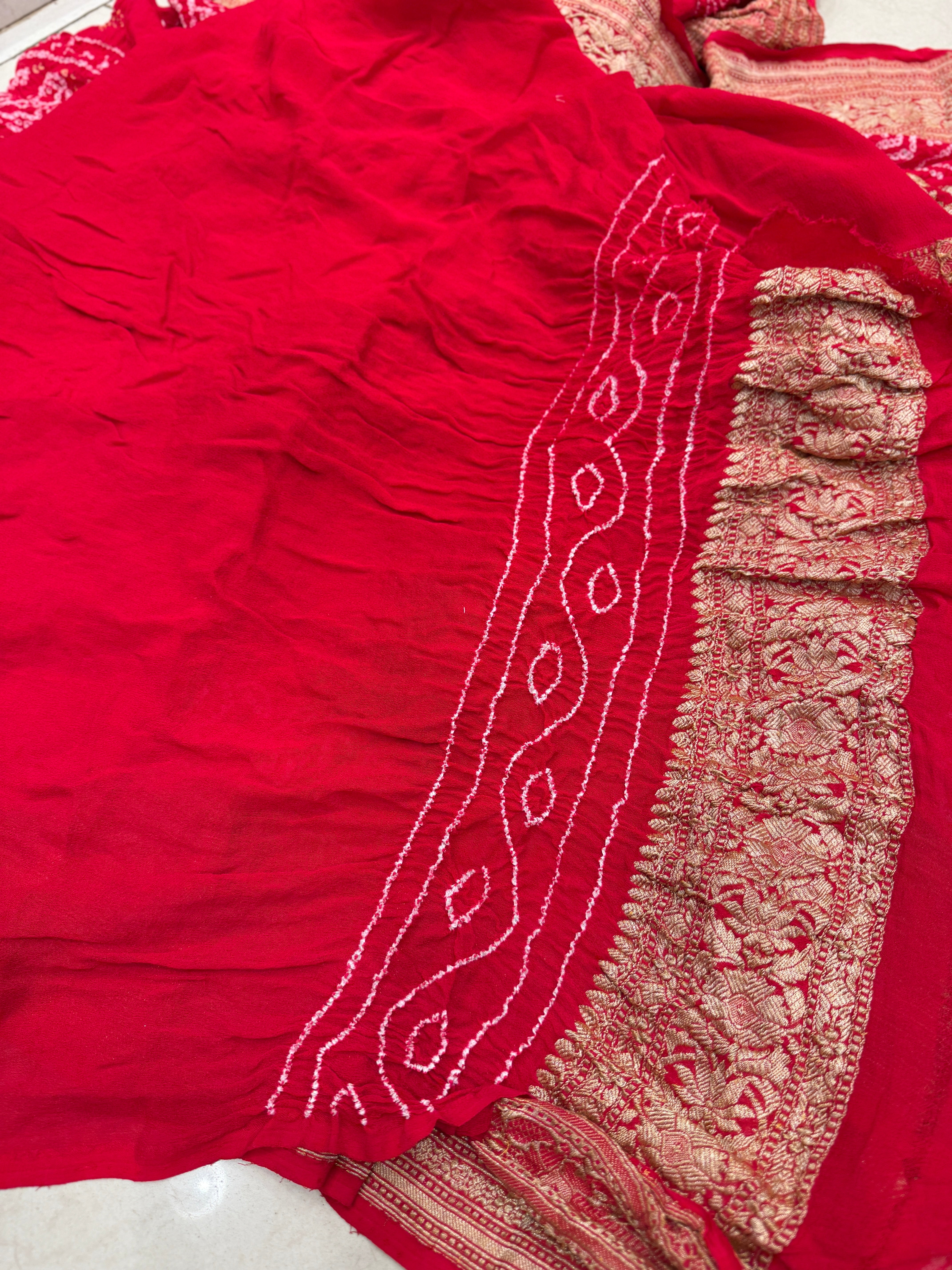 Red Rai Bandhej Handloom Georgette Saree