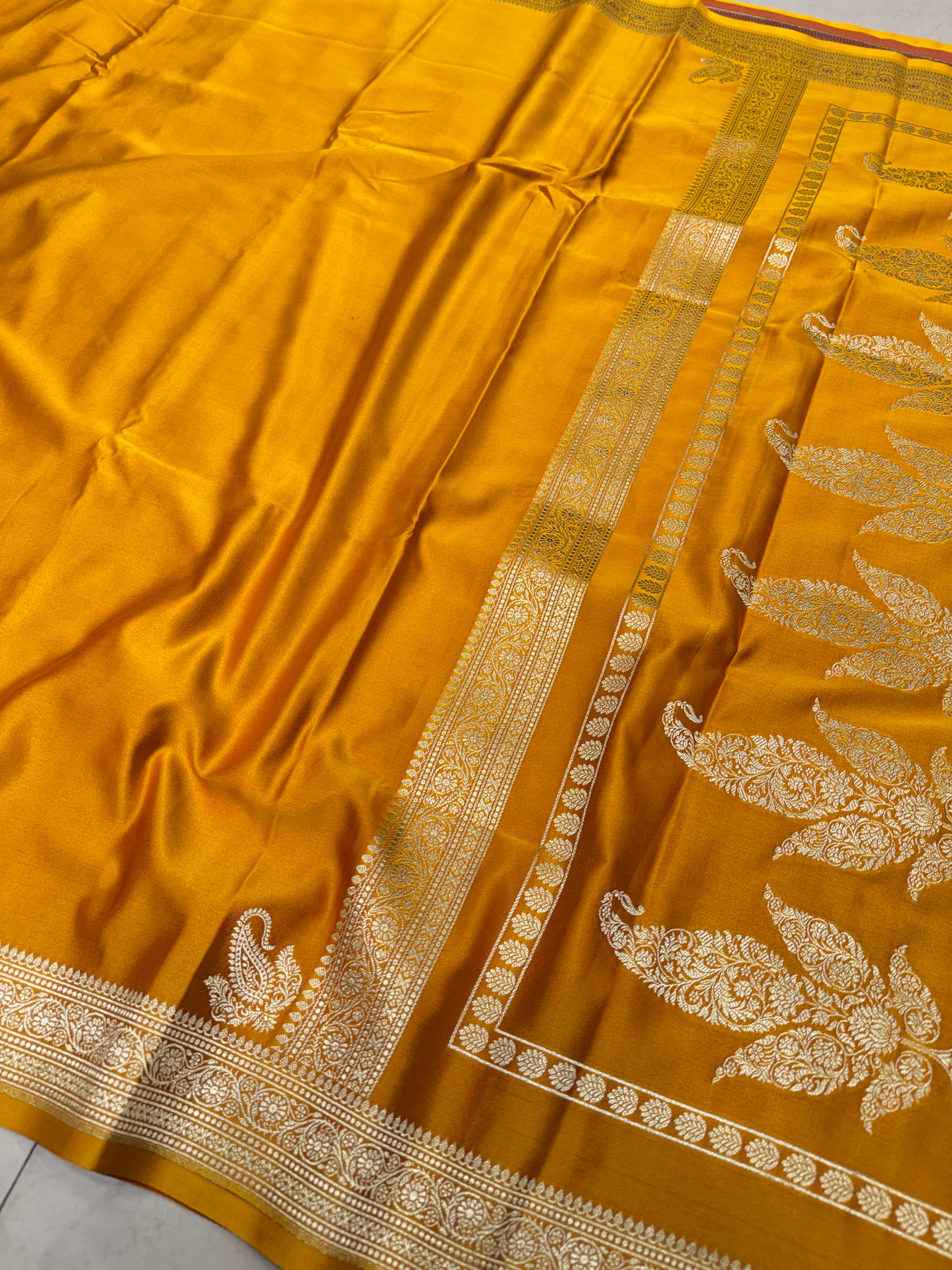 Mustard Yellow Banarasi Silk Plain Small Border Saree