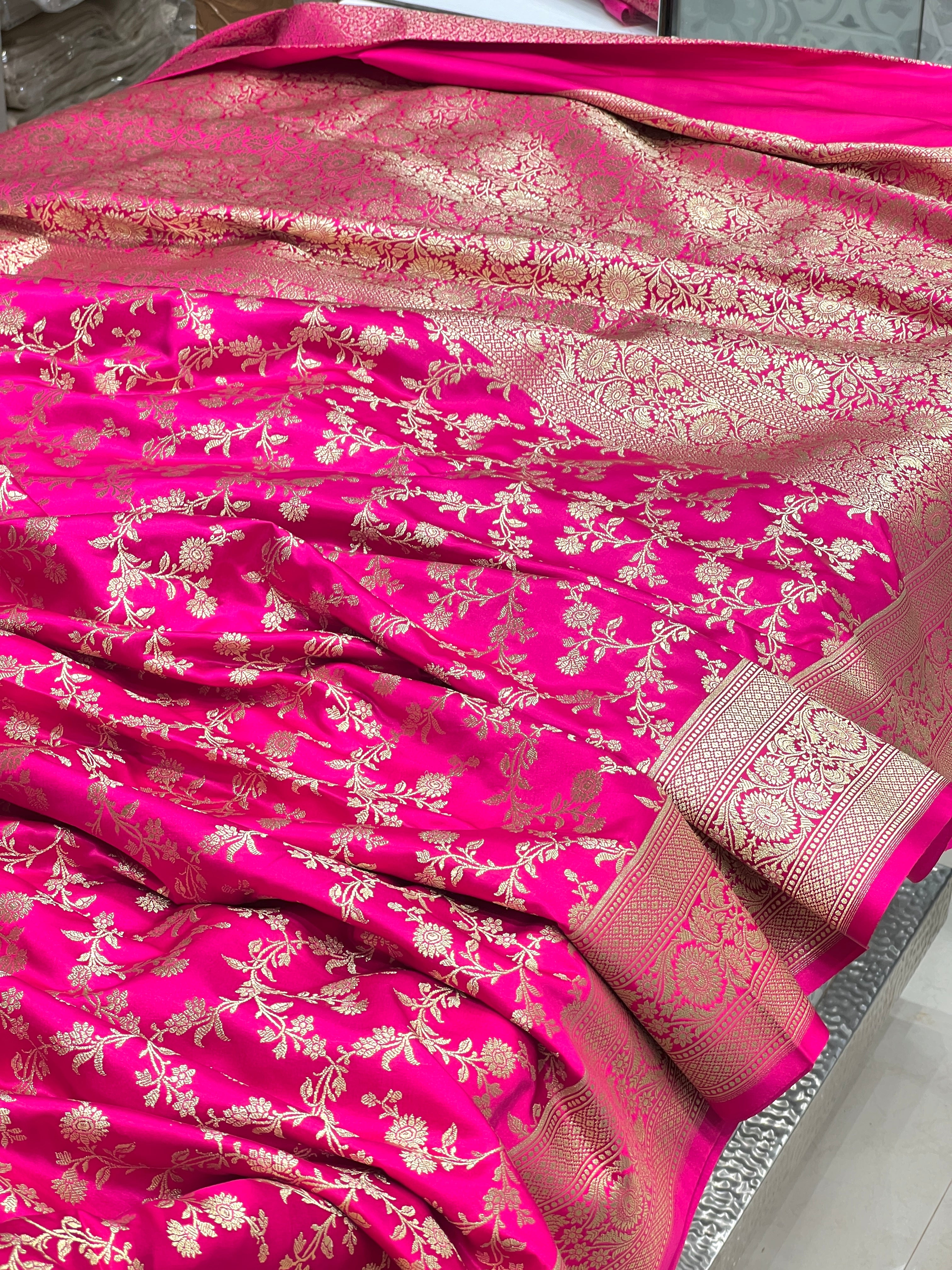 Rani Banarasi Silk Flower Jaal