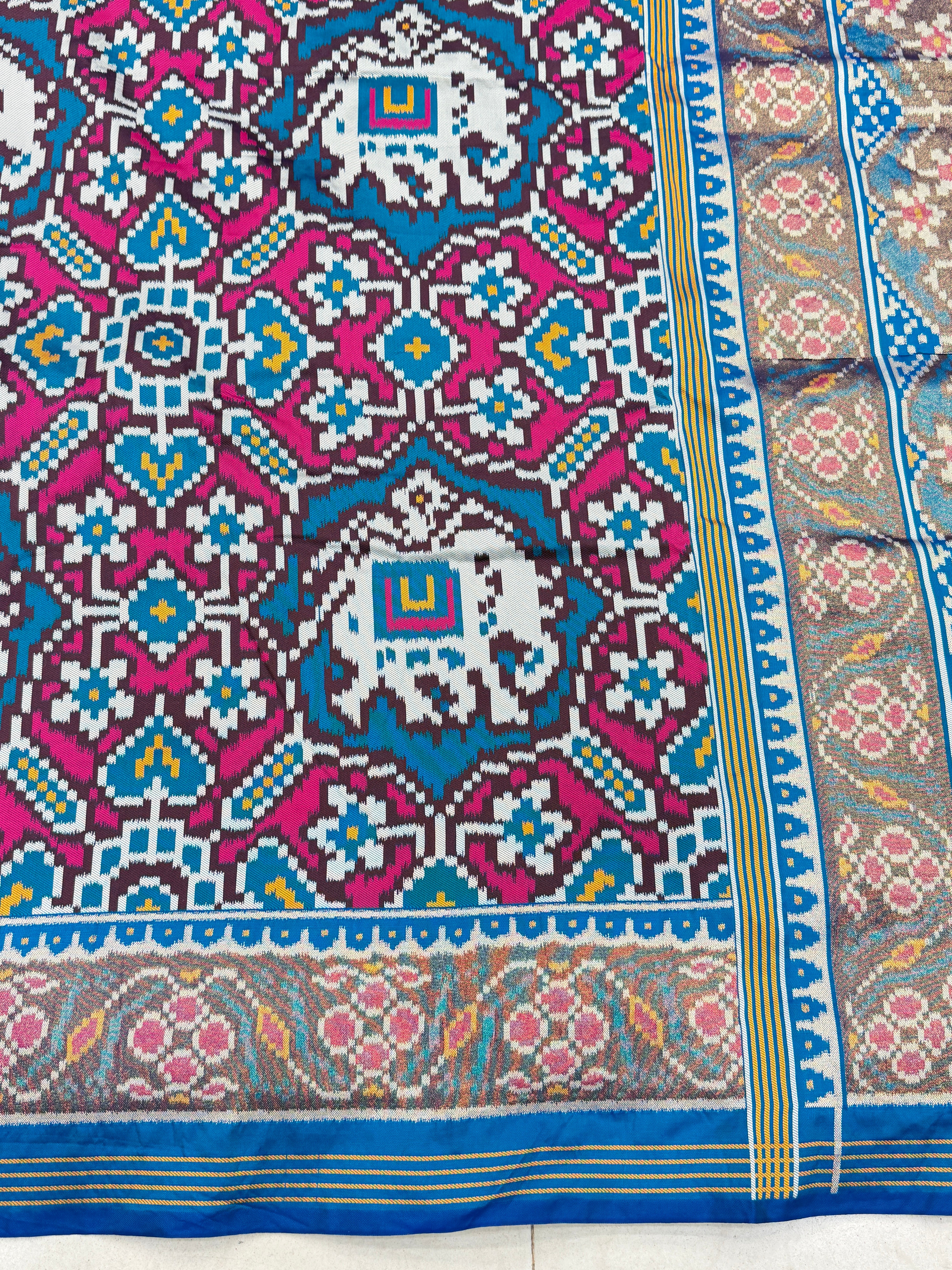 Rama Rani Chabdi Elephant Semi Silk Weaved Patan Patola Saree