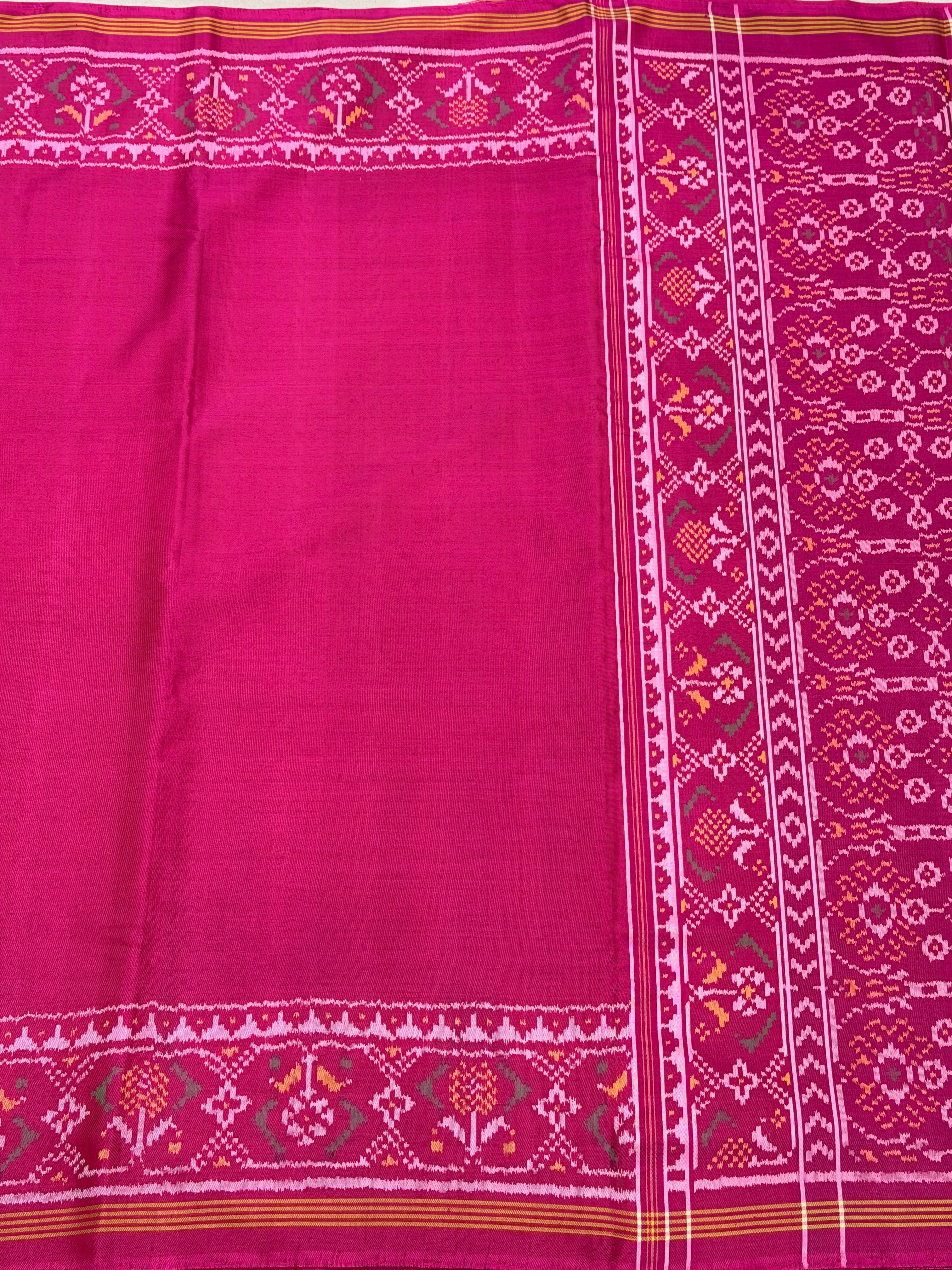 Rani Pink Plain Gala Patan Patola Handloom Saree