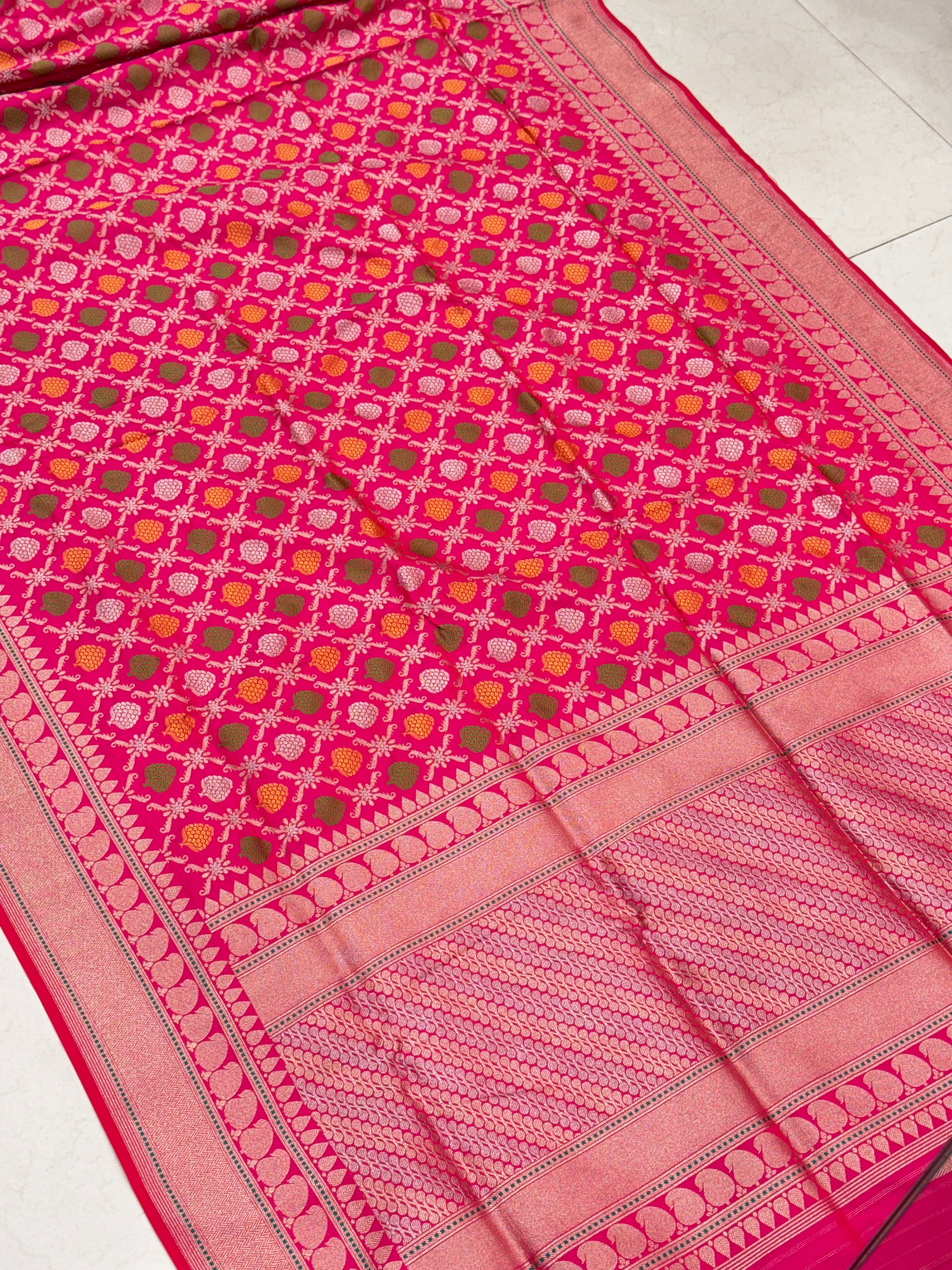 Rani Pine Butta Banarasi Silk Saree
