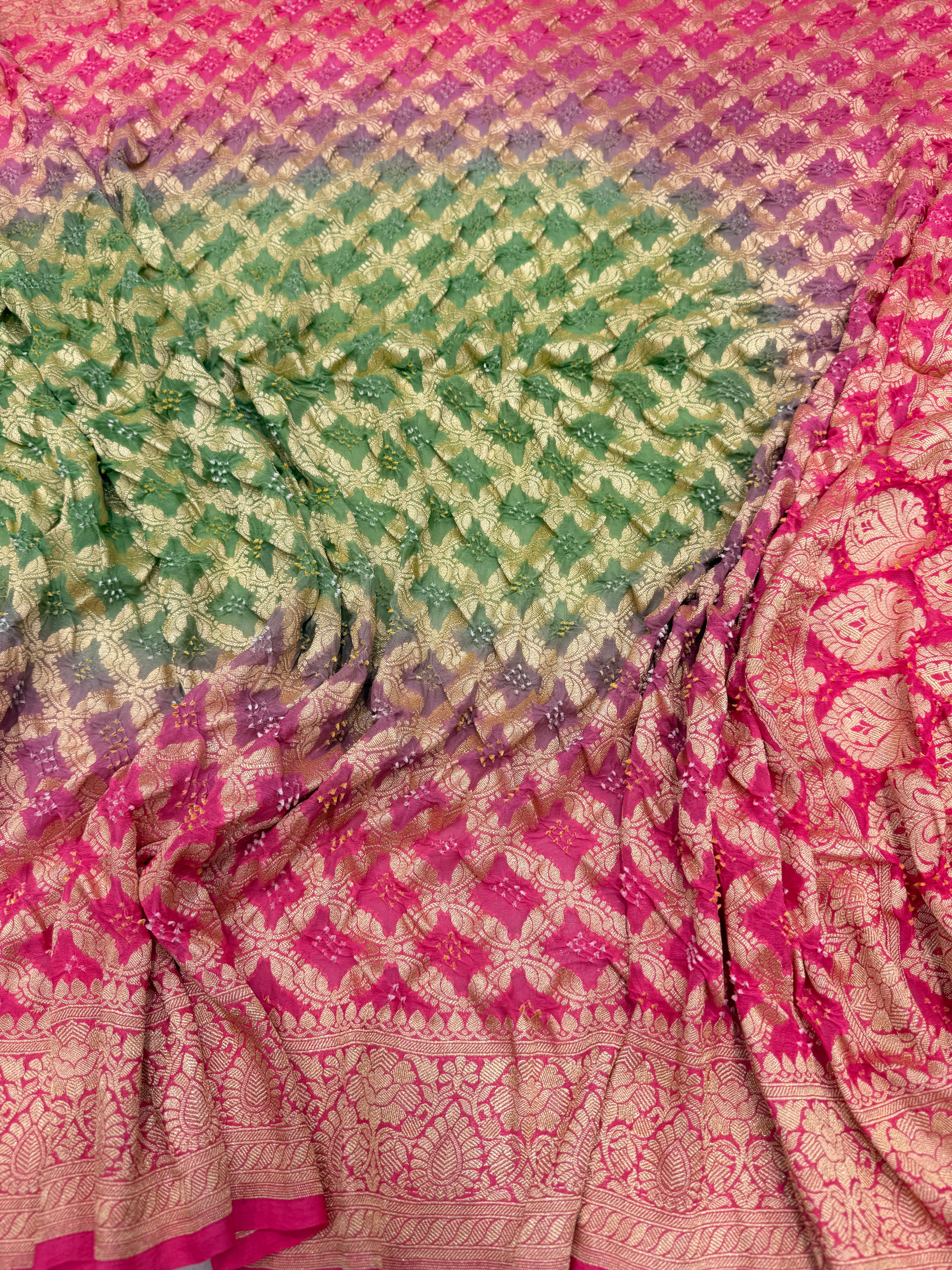 Alia Bhatt Inspired Leaf Border Bandhej Bandhini Saree