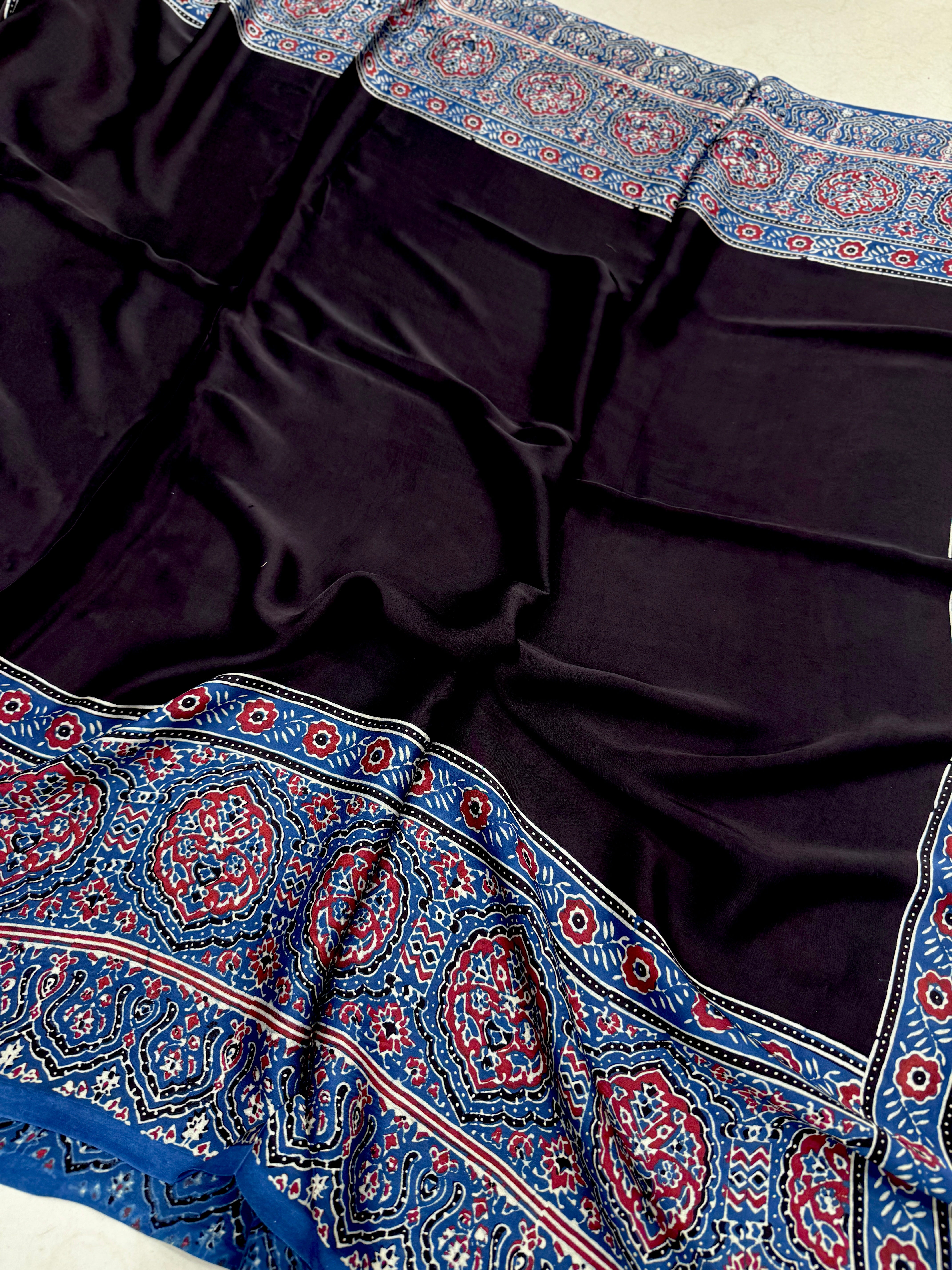 Black Plain Border Hand Block Print Ajrkah Pure Gajji Silk Saree