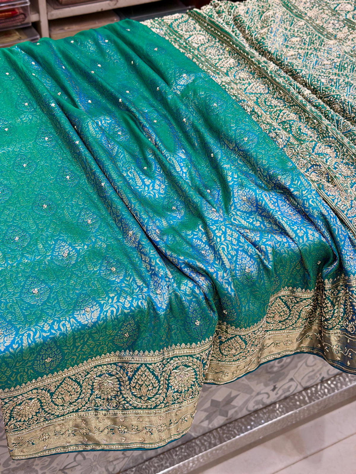 Rama Green Pure Silk Kanjivaram Zardosi Hand Embroidery Saree