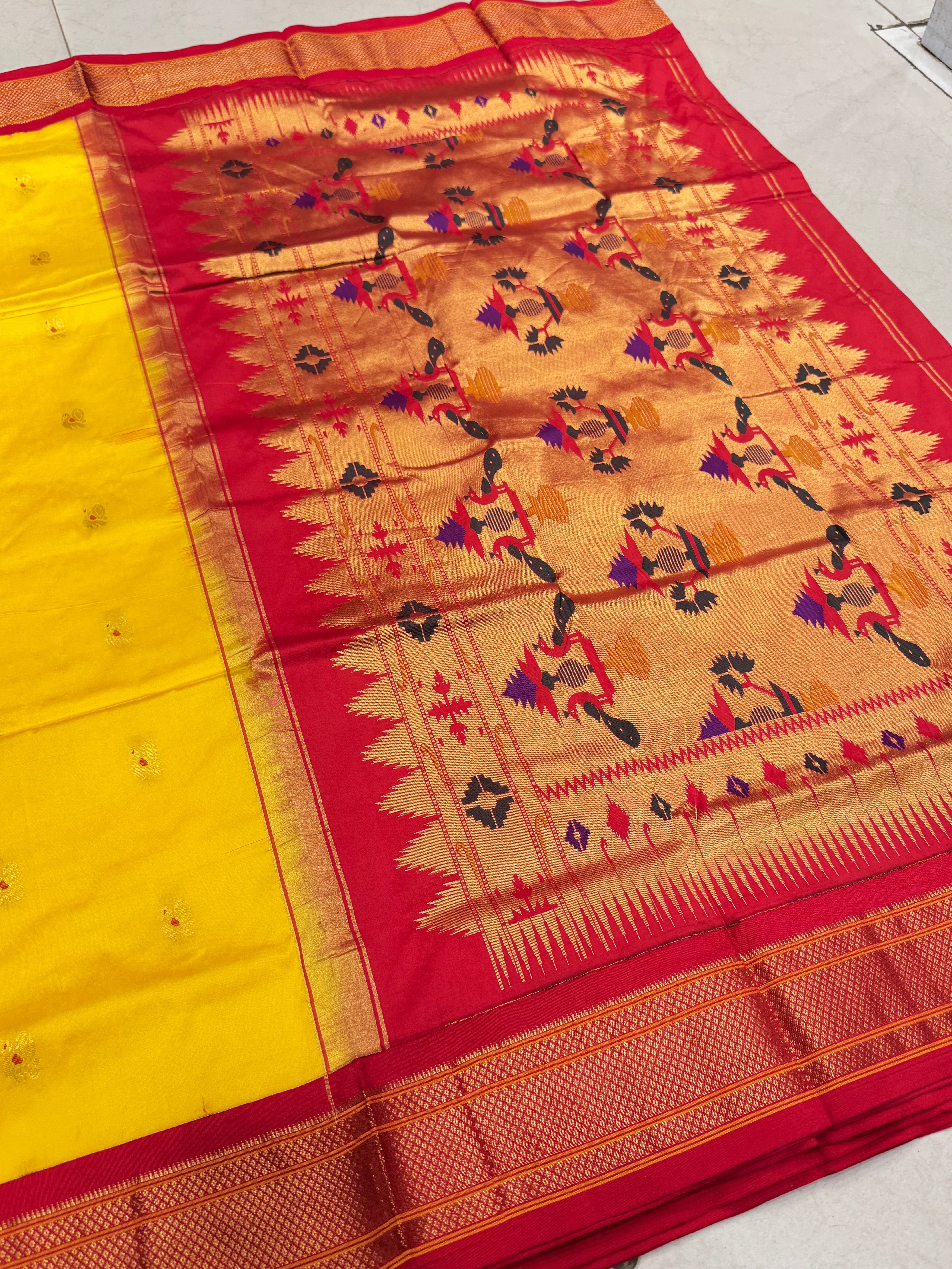 Yellow Red Morbangdi Paithani Saree