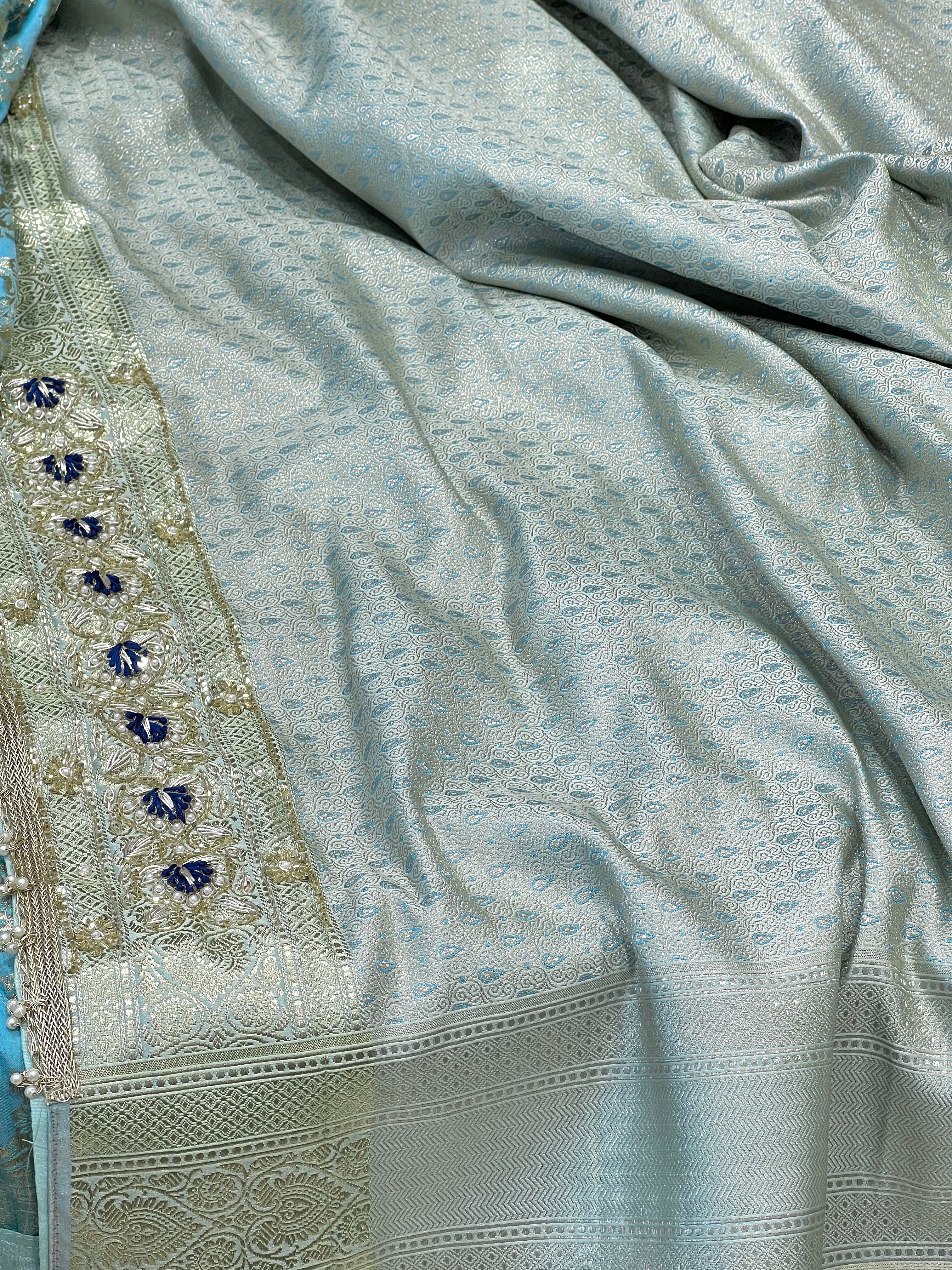 Blue Banarasi Silk Contrast Resham Hand Embroidery Saree