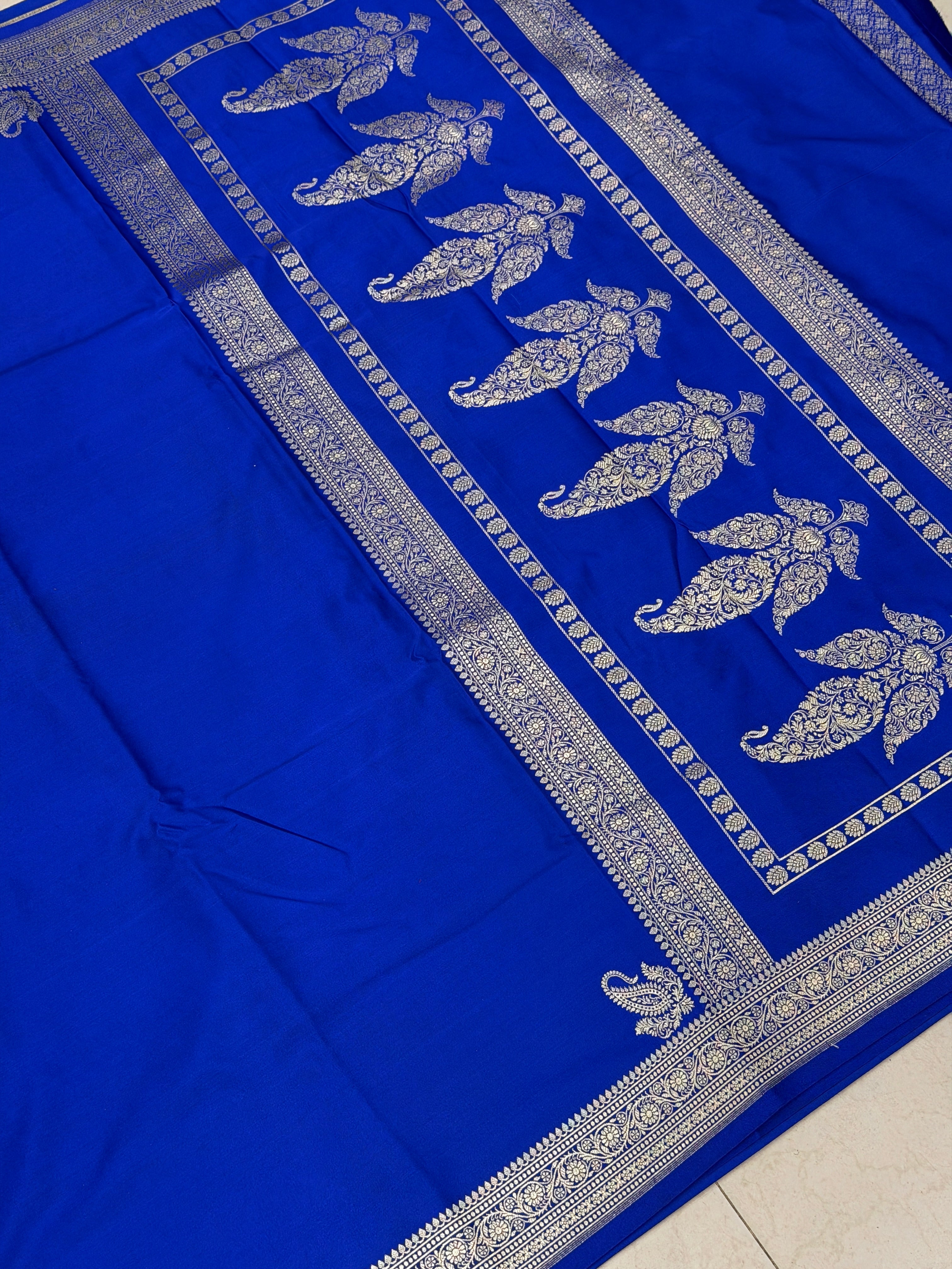 Royal Blue Banarasi Silk Plain Small Border Saree
