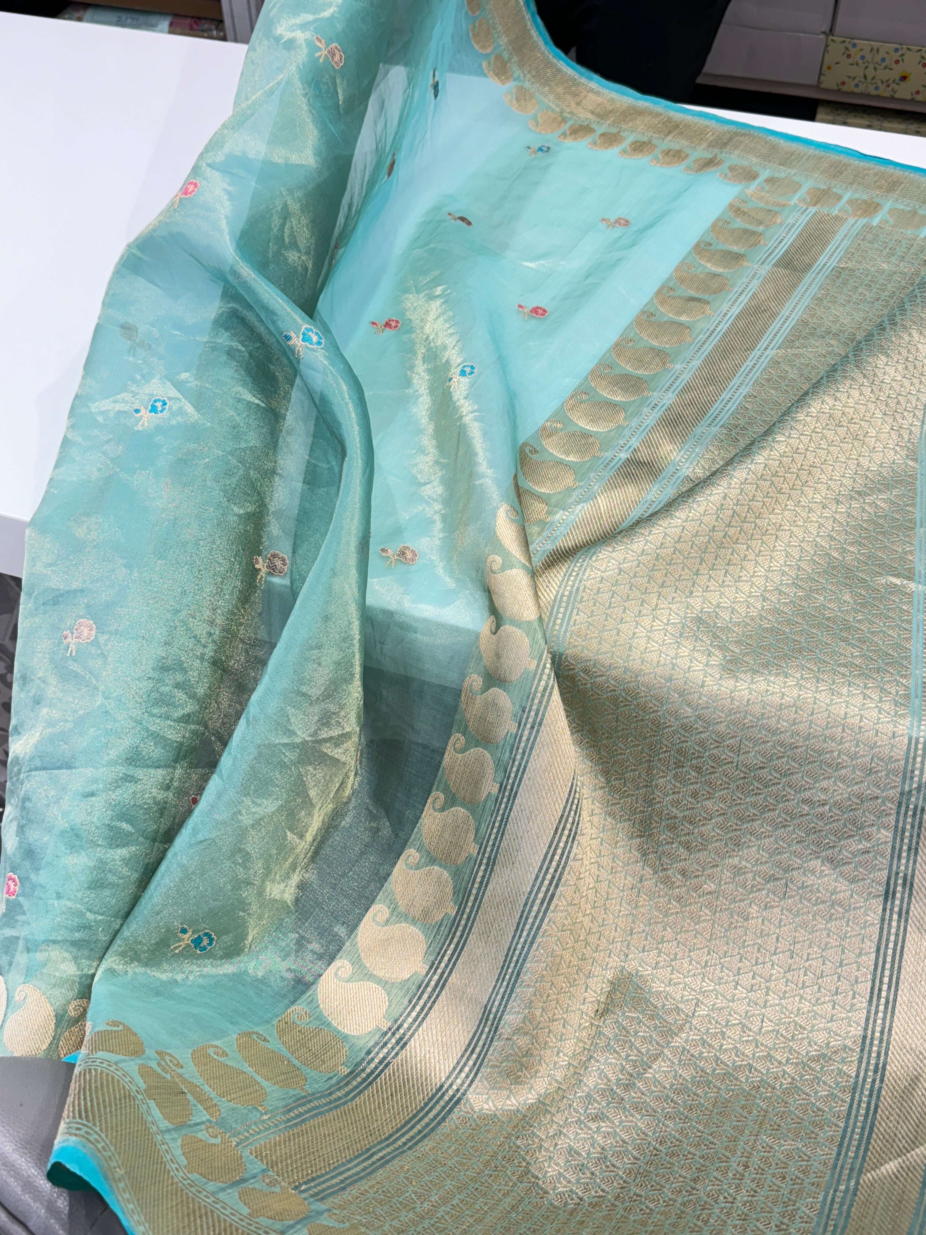 Sea Green Meena Handloom Banarasi Tissue Kadwa Saree