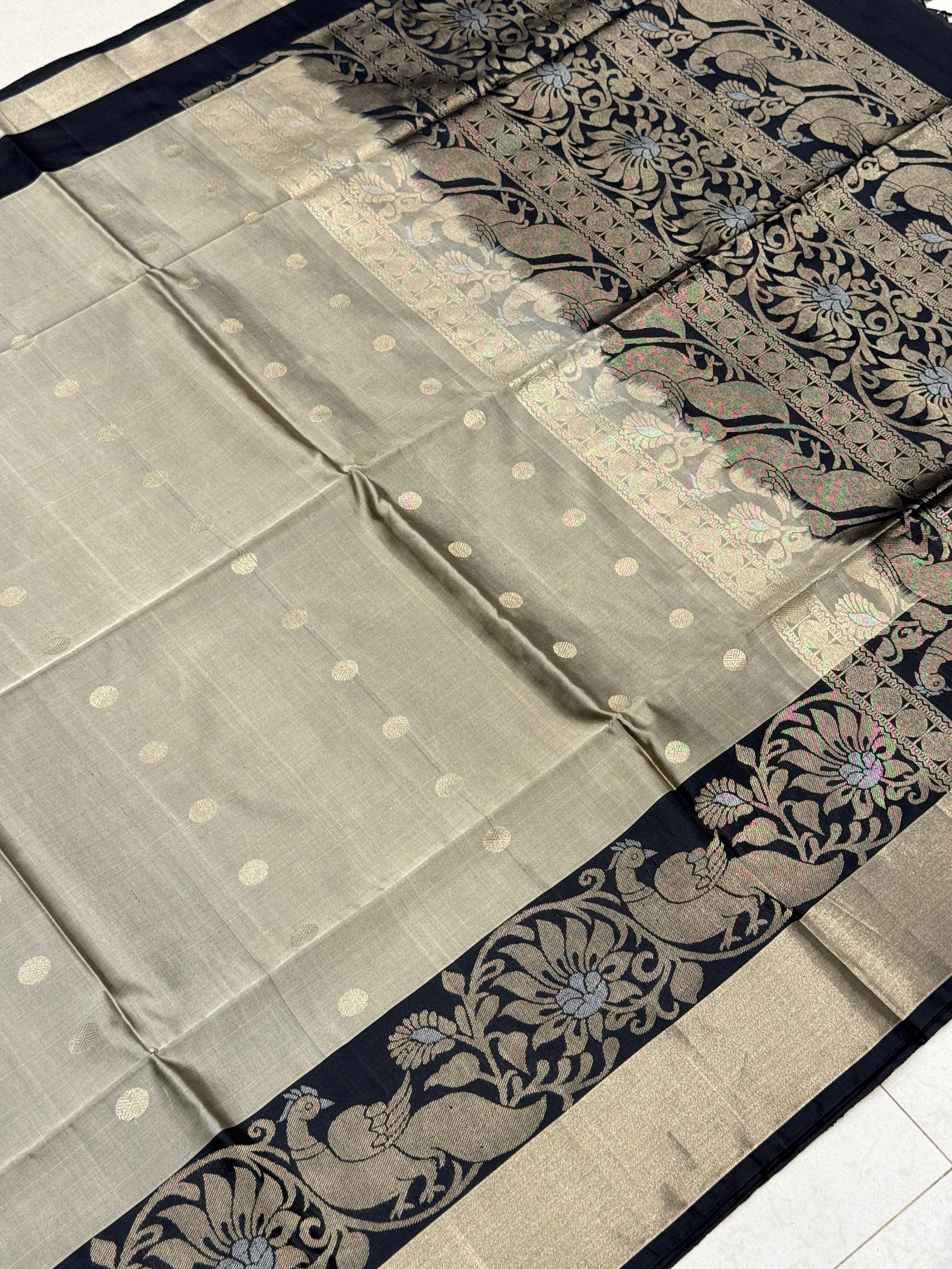 Cement Beige Handloom Kanchipuram Pure Silk Saree