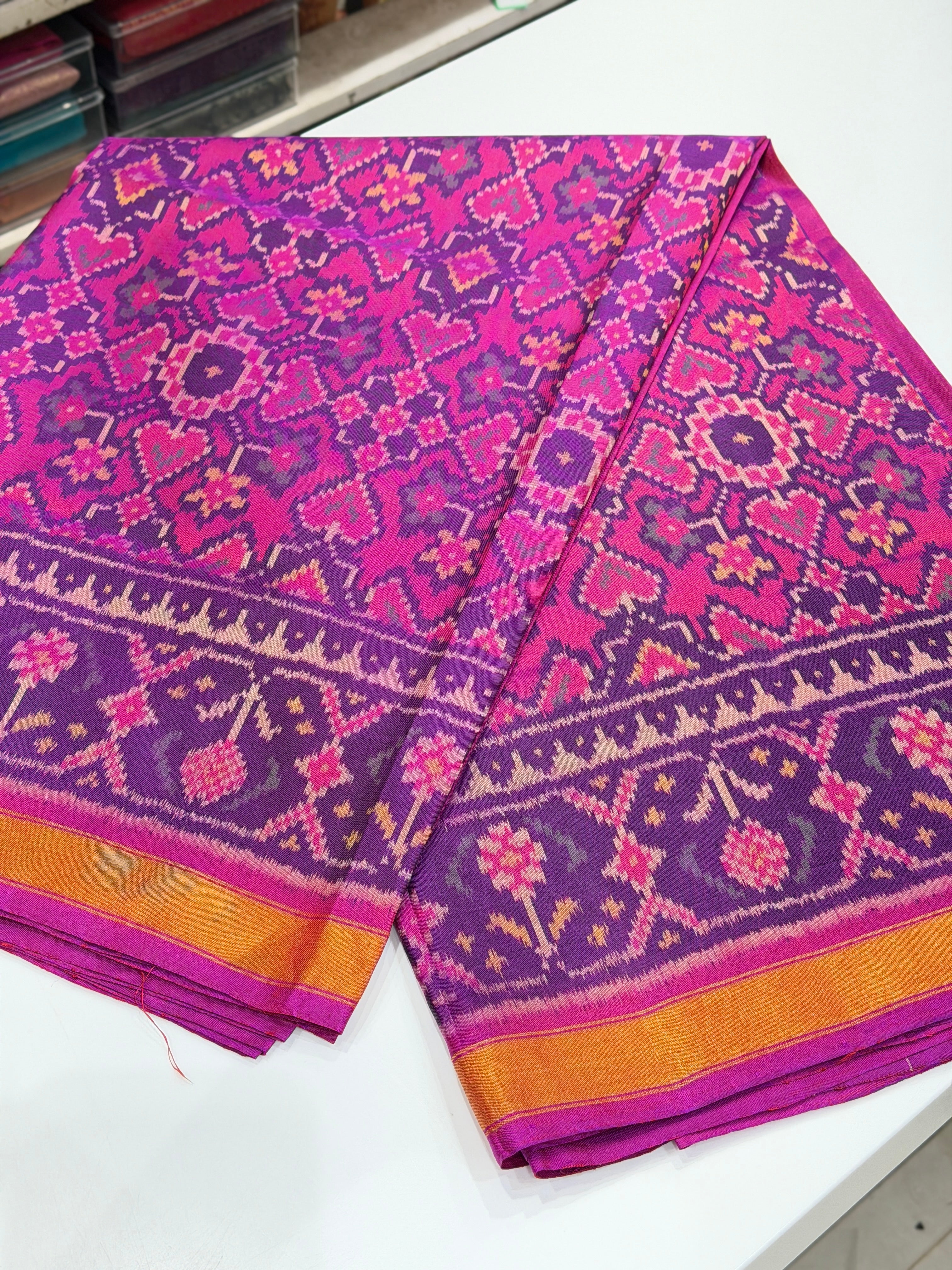 Rani Magenta Manek Chowk Pure Silk Patan Patola Handloom Saree