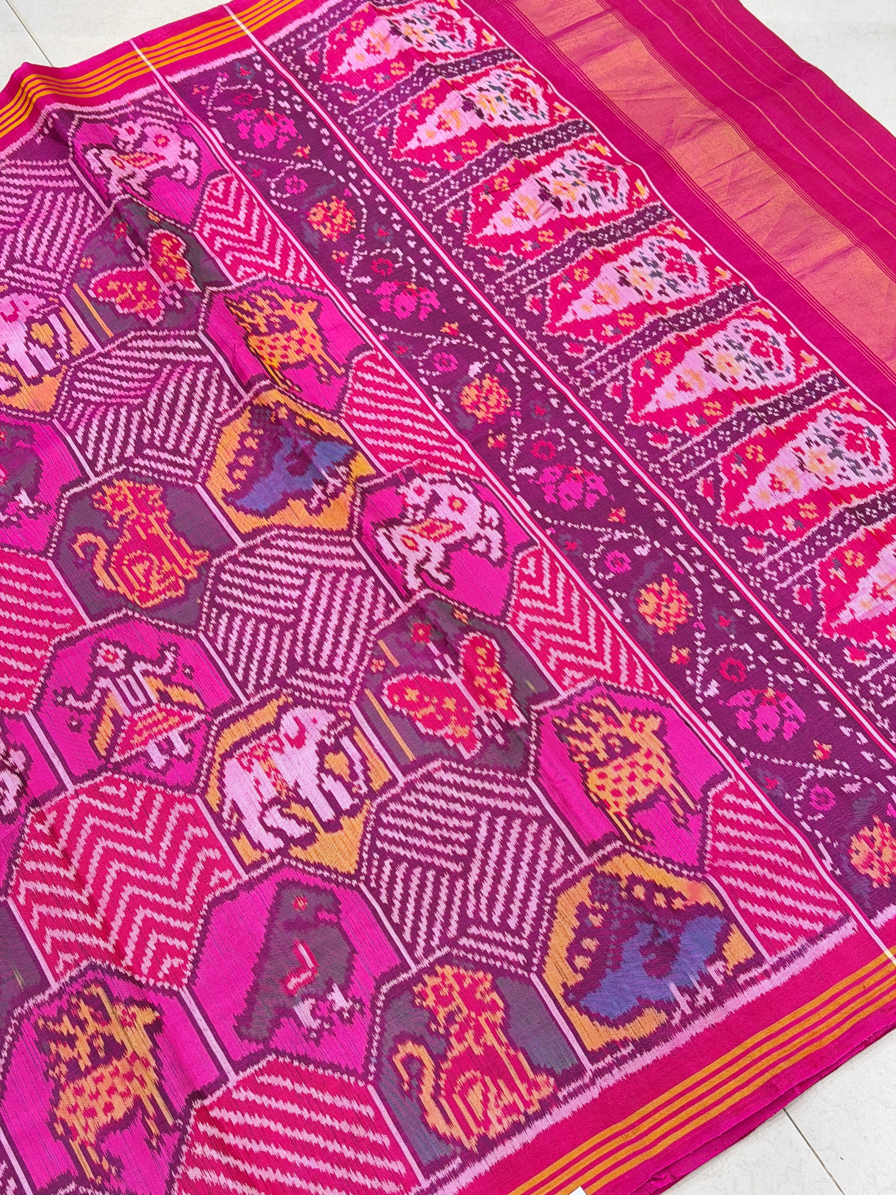 Pink Contemporary Chhabadi Patan Handloom Ikat Patola Silk Saree