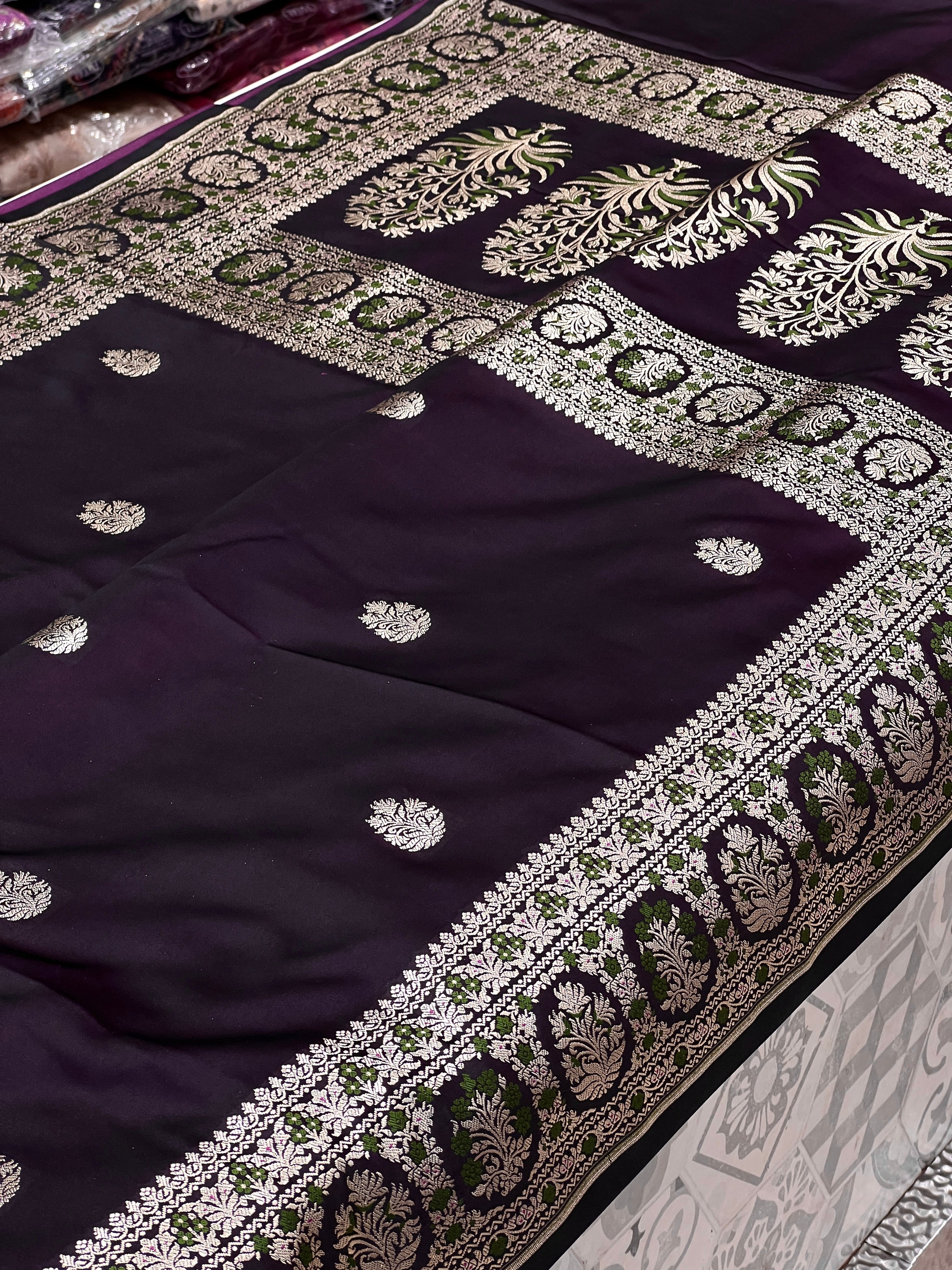 Wineish Purple Dhup Chav Banarasi Saree