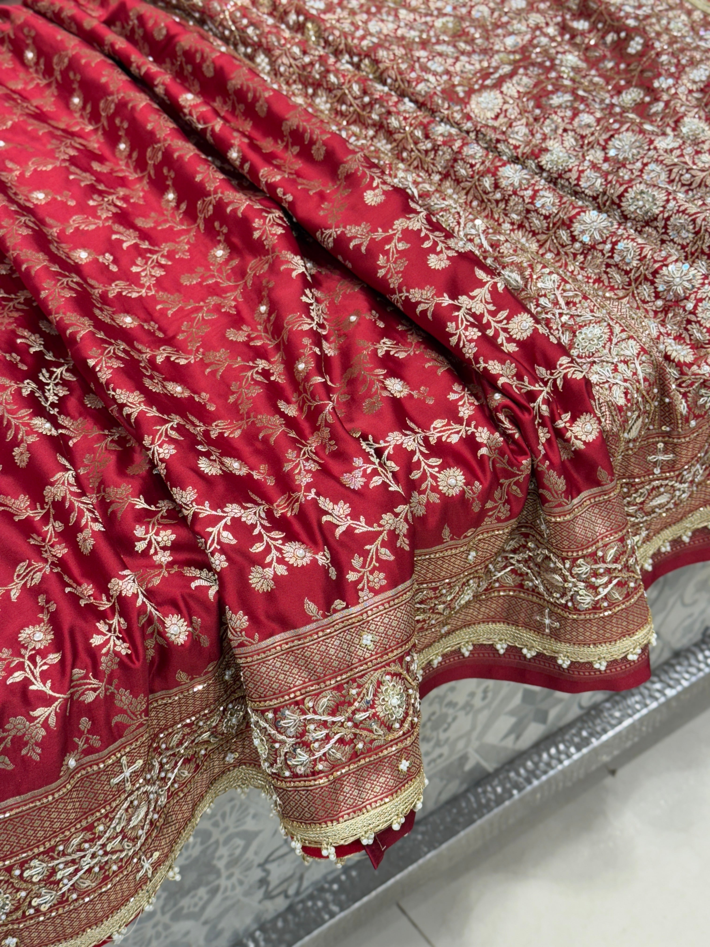 Maroon Banarasi Silk Flower Border Hand Embroidery Saree