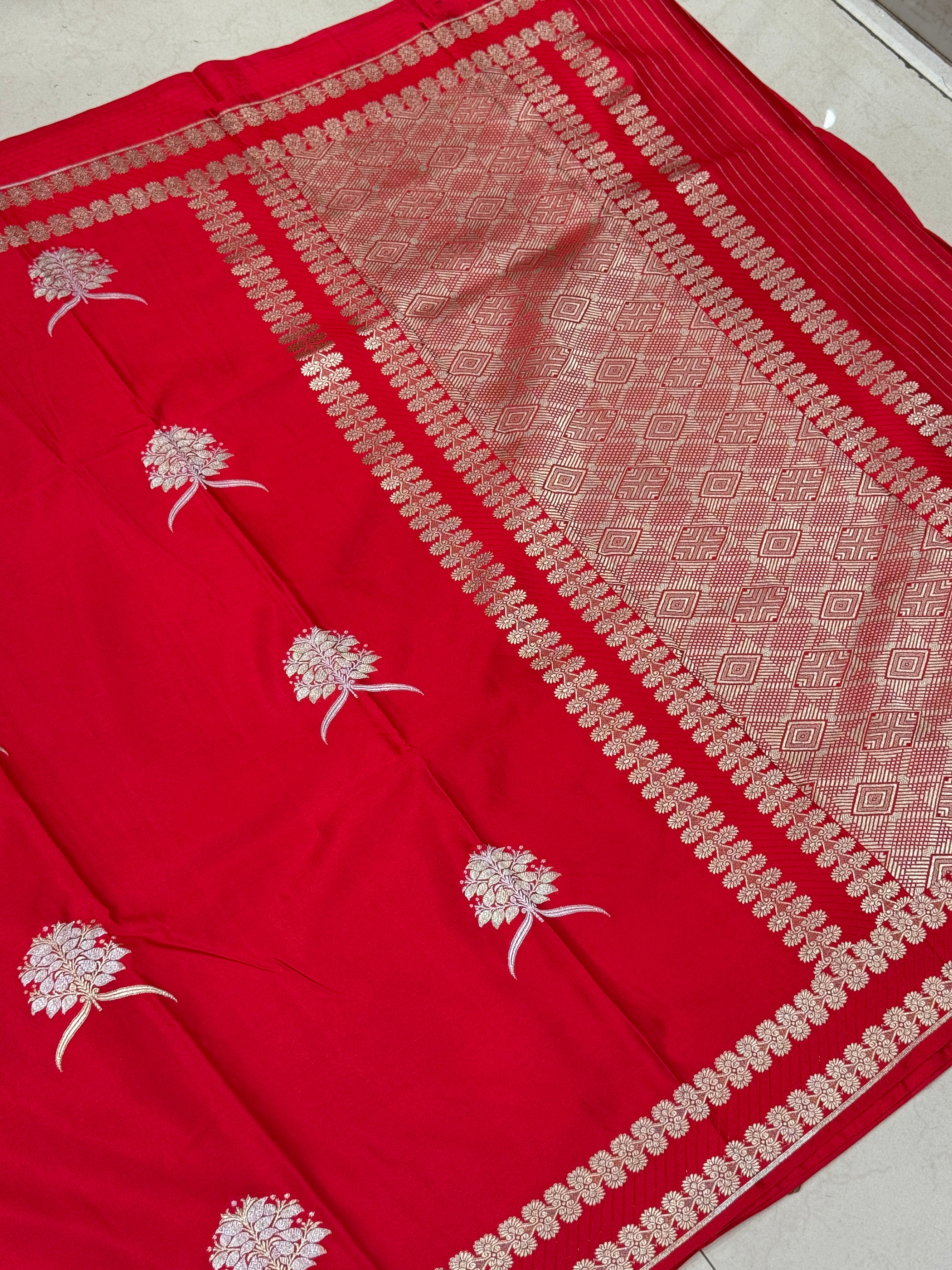 Red Banarasi Big Sliver Butta Saree