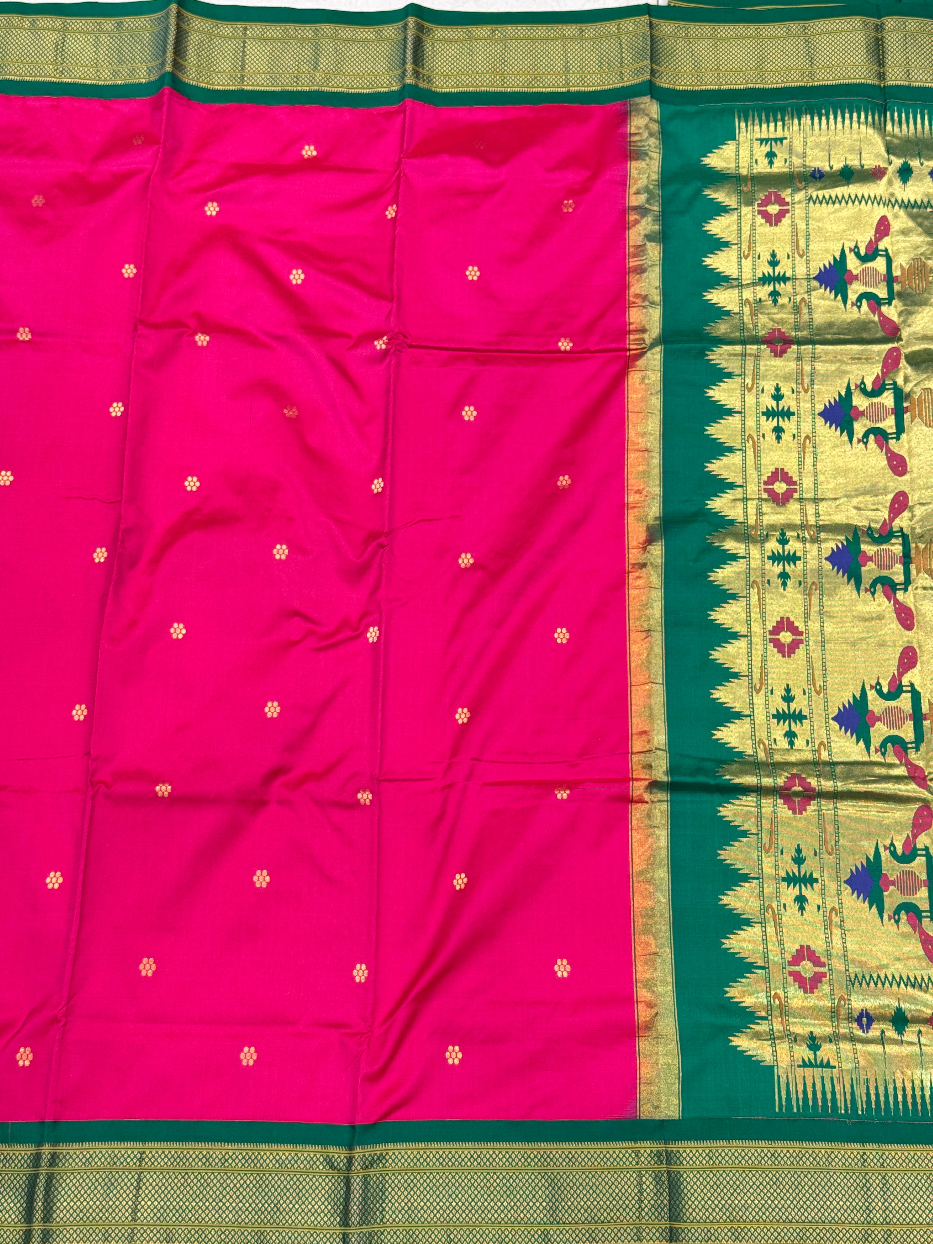 Rani Green Morbangdi Paithani Saree