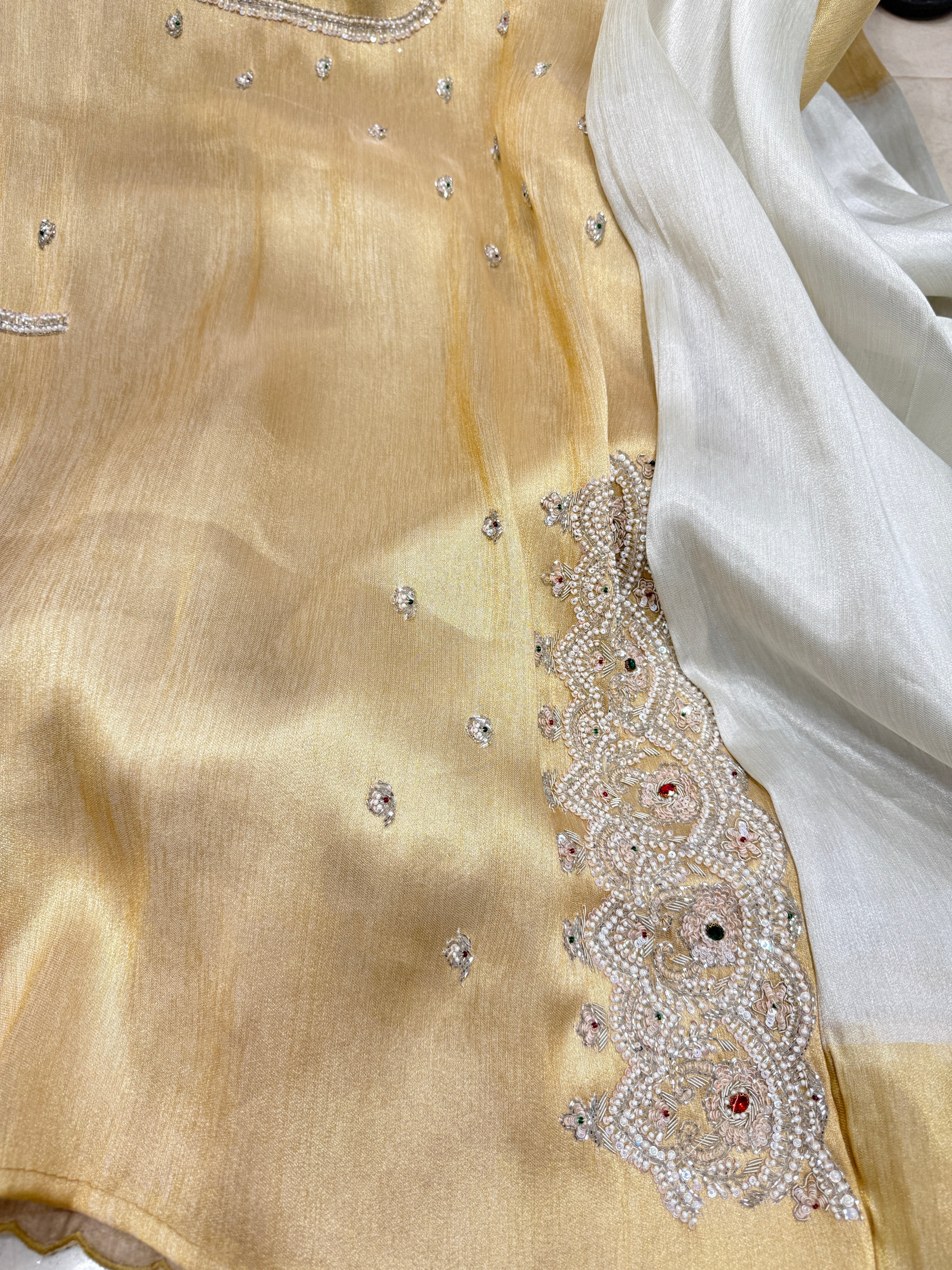 Silver Gold Tissue Hand Embroidery Crystal Embroidery Saree