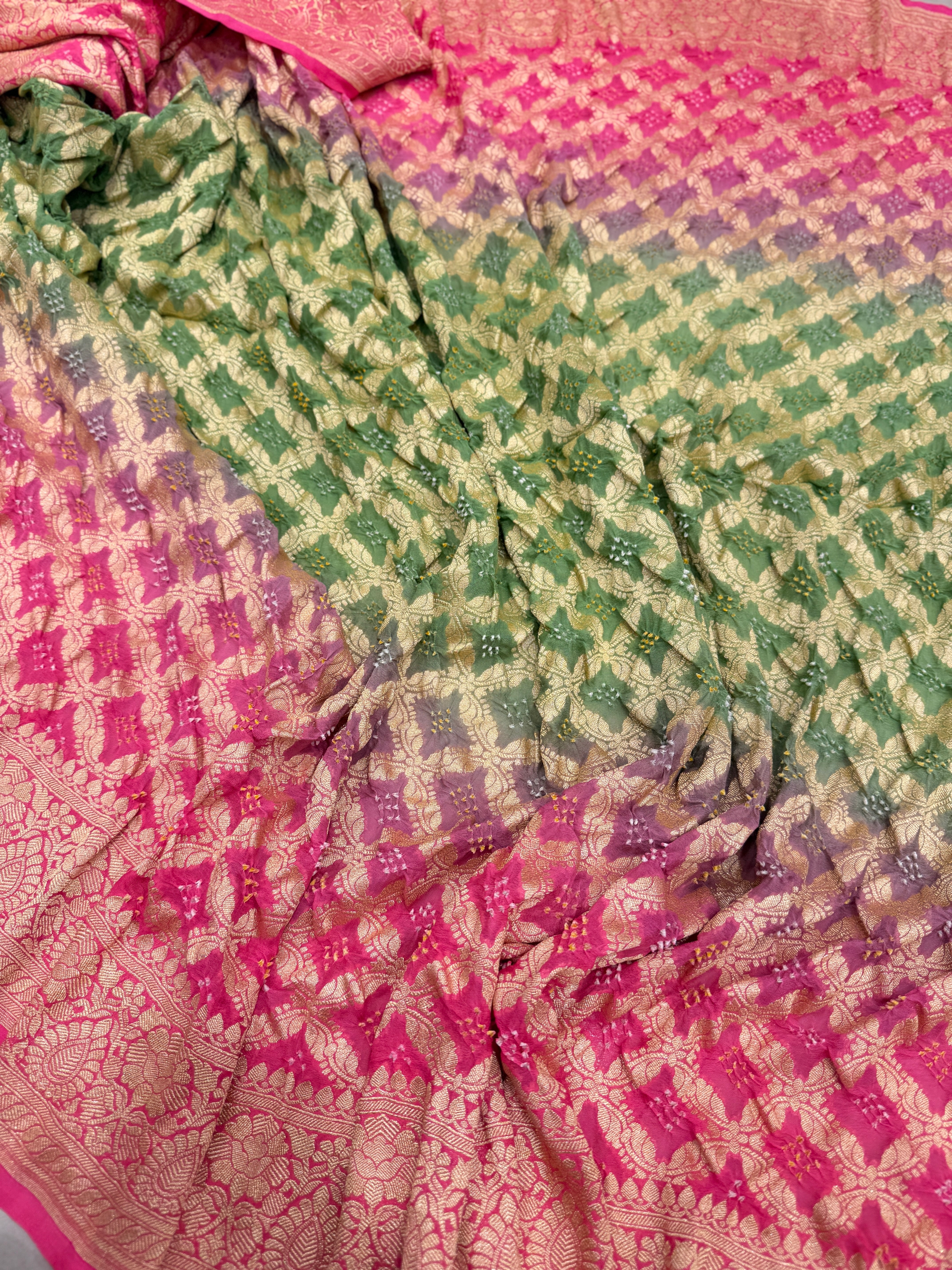 Alia Bhatt Inspired Leaf Border Bandhej Bandhini Saree