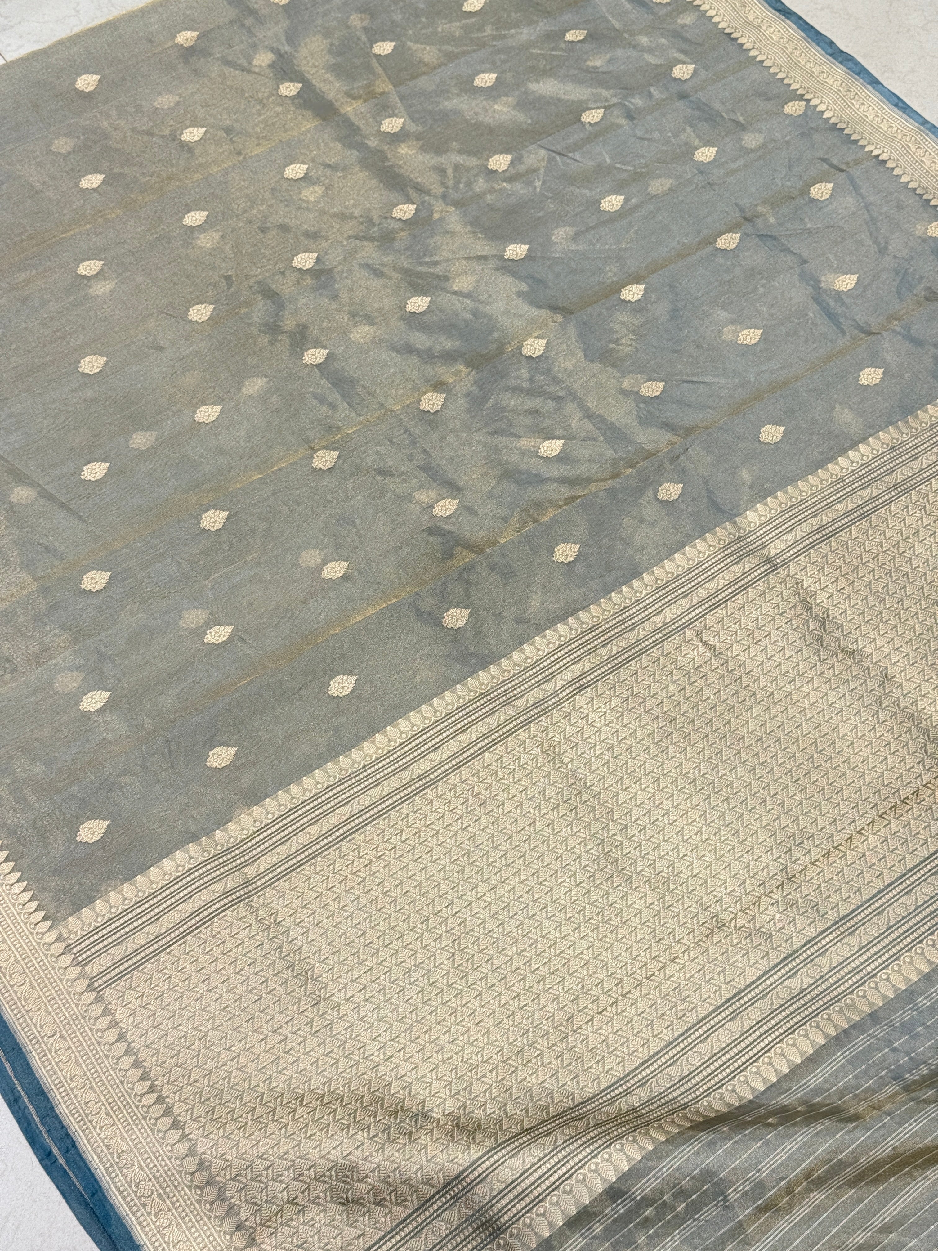 Cement Grey Handloom Banarasi Tissue Kadwa Saree