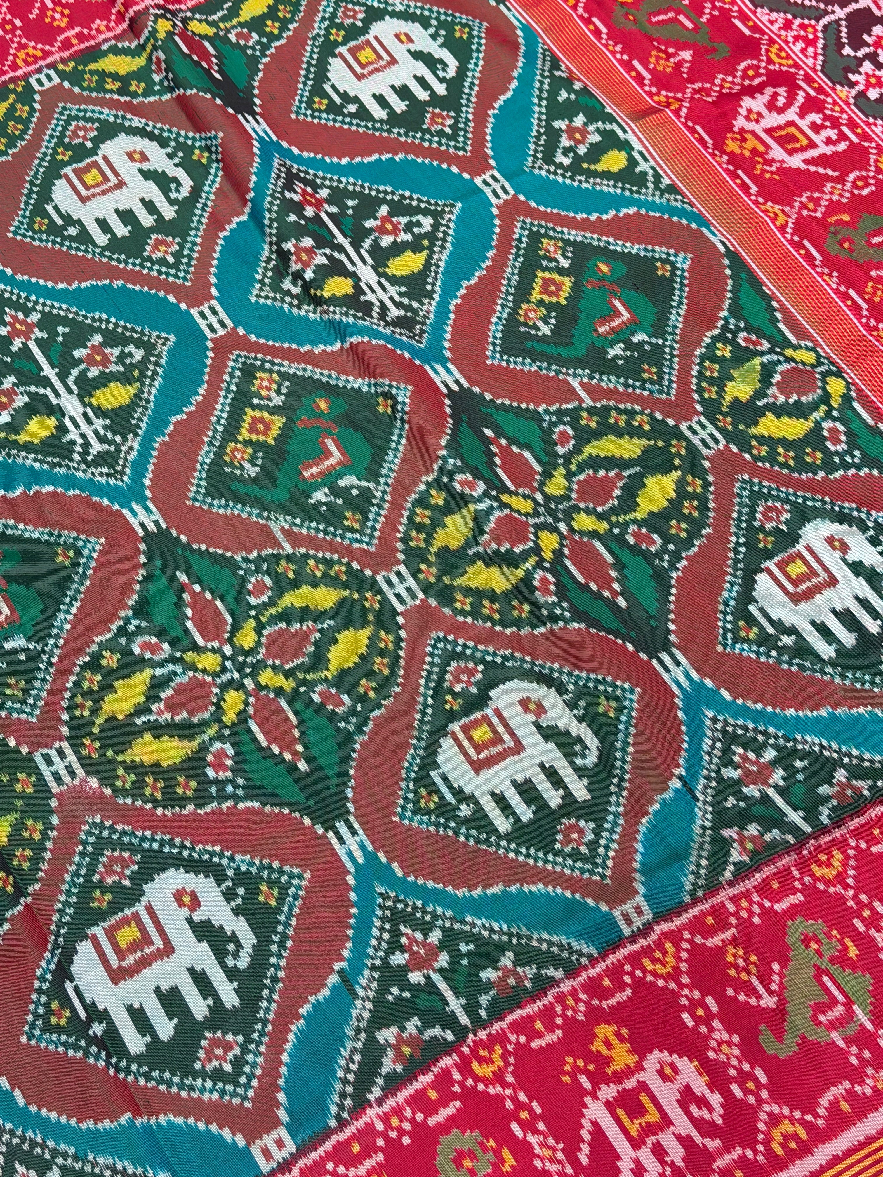 Bottle Green Astkone Figure Pure Silk Patan Patola Handloom Saree