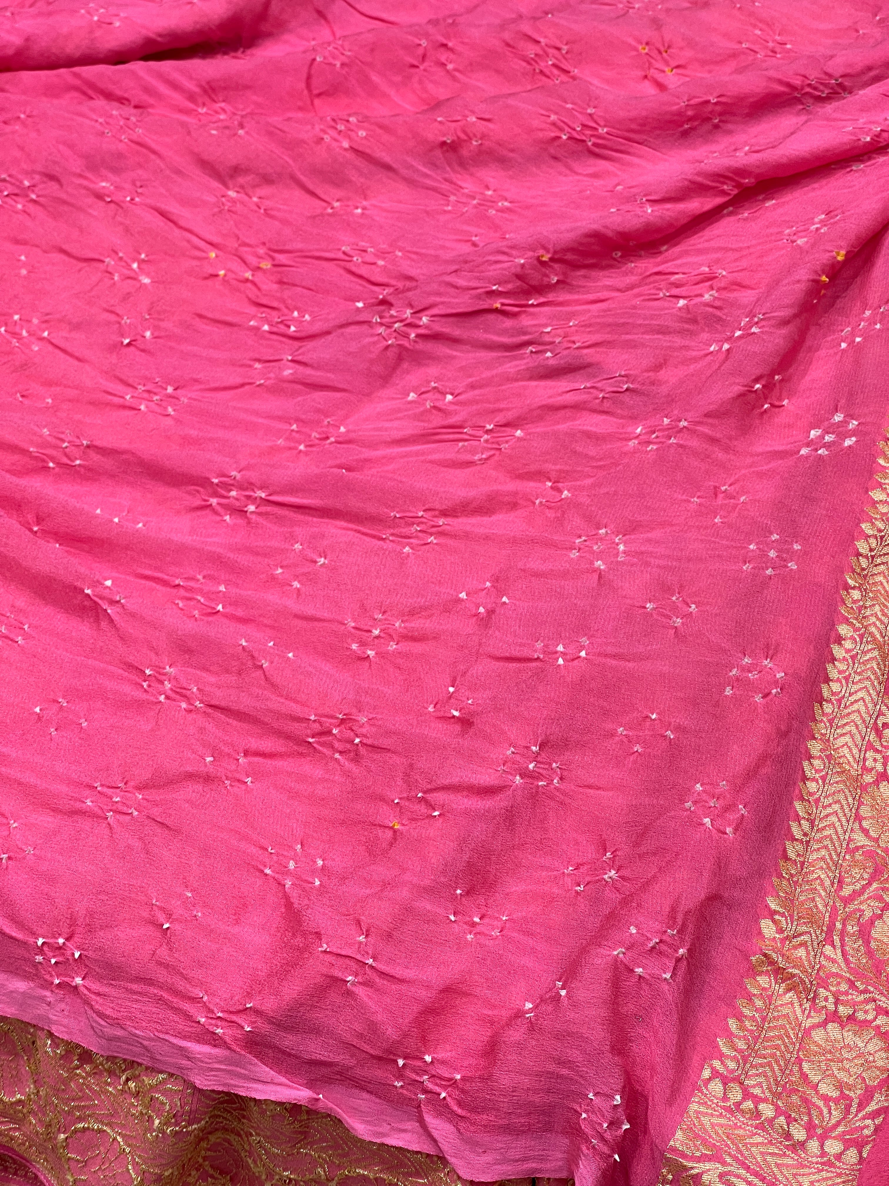Pink Georgette Handloom Bandhej Bandhini Saree