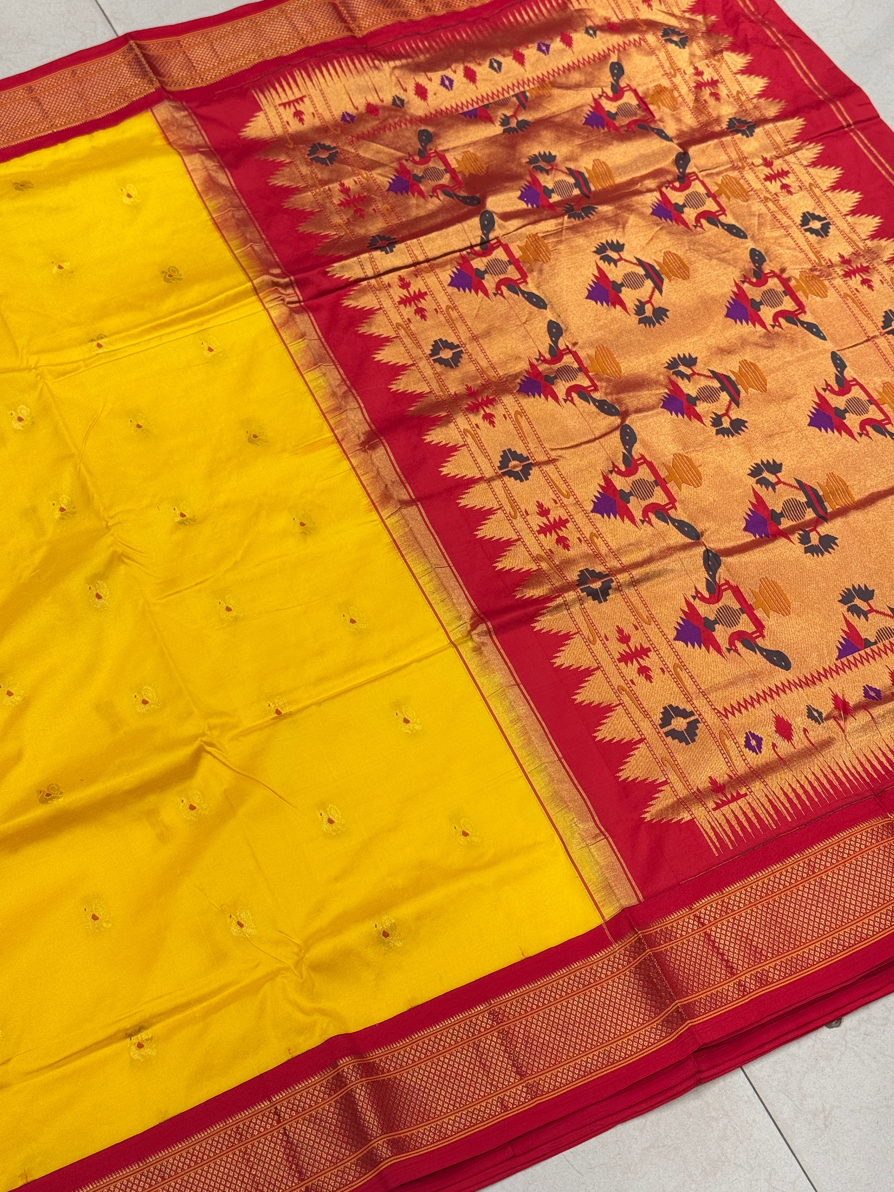 Yellow Red Morbangdi Paithani Saree