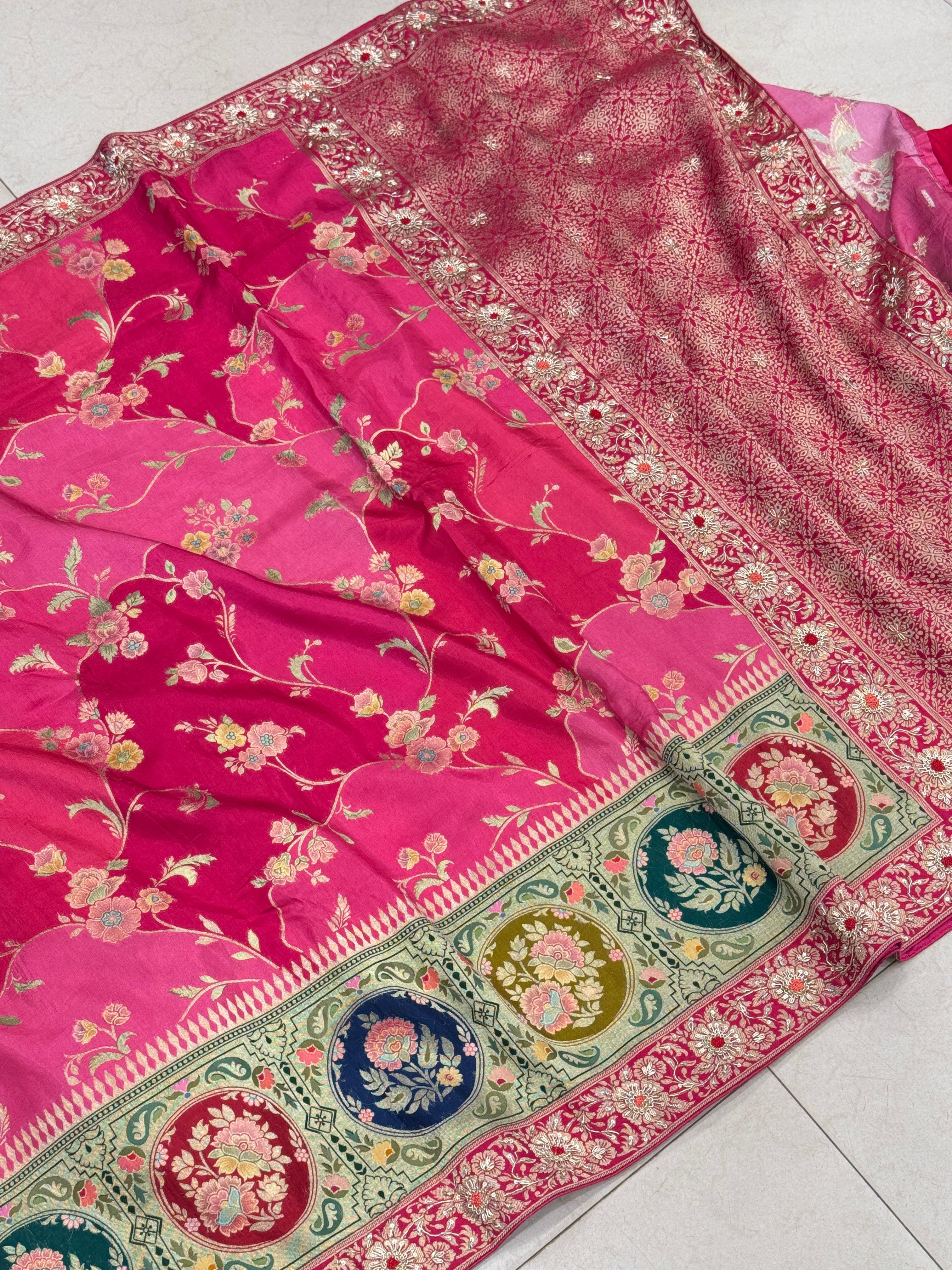 Banarasi Munga Rangkat Zardosi Saree