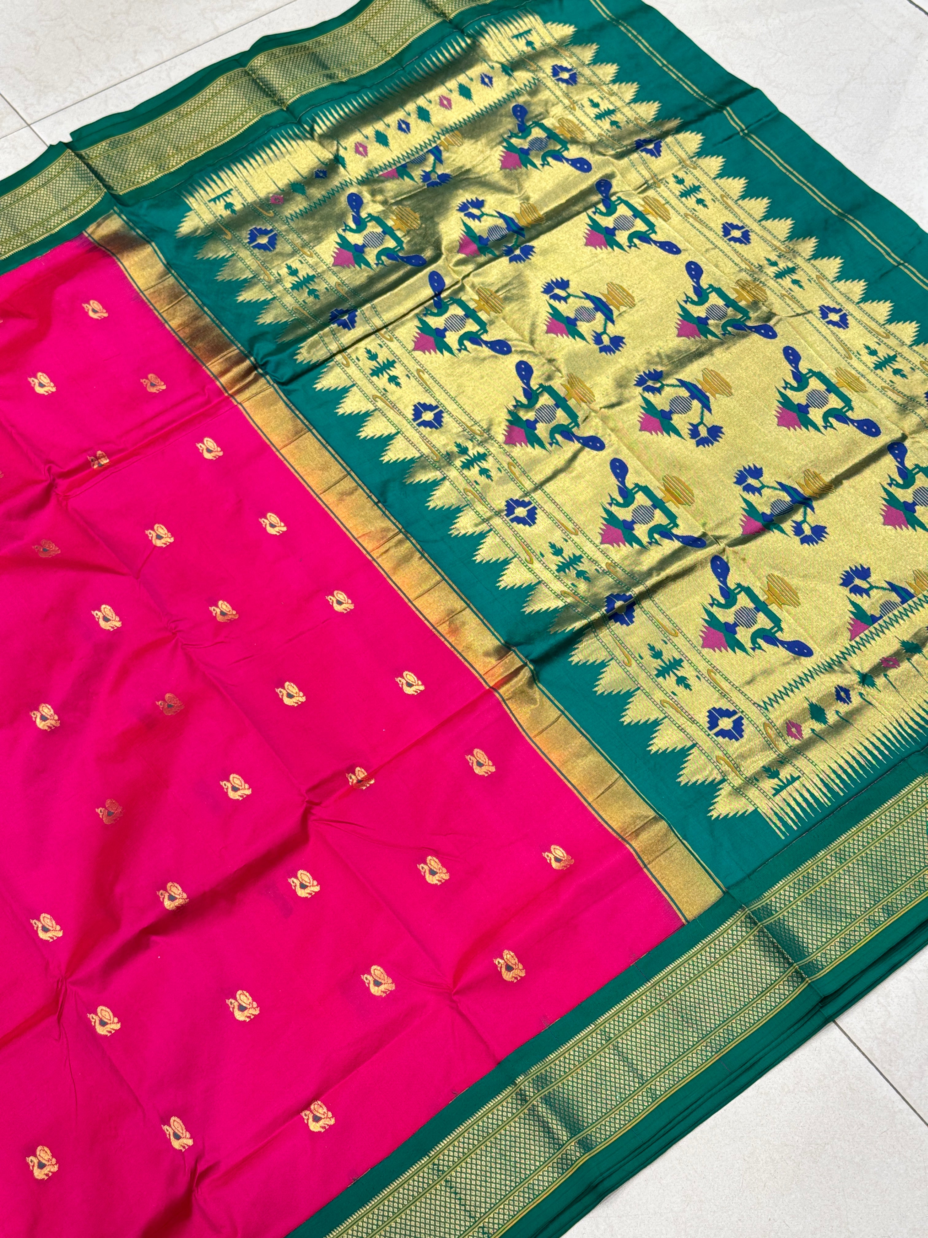 Rani Morbangdi Paithani Saree