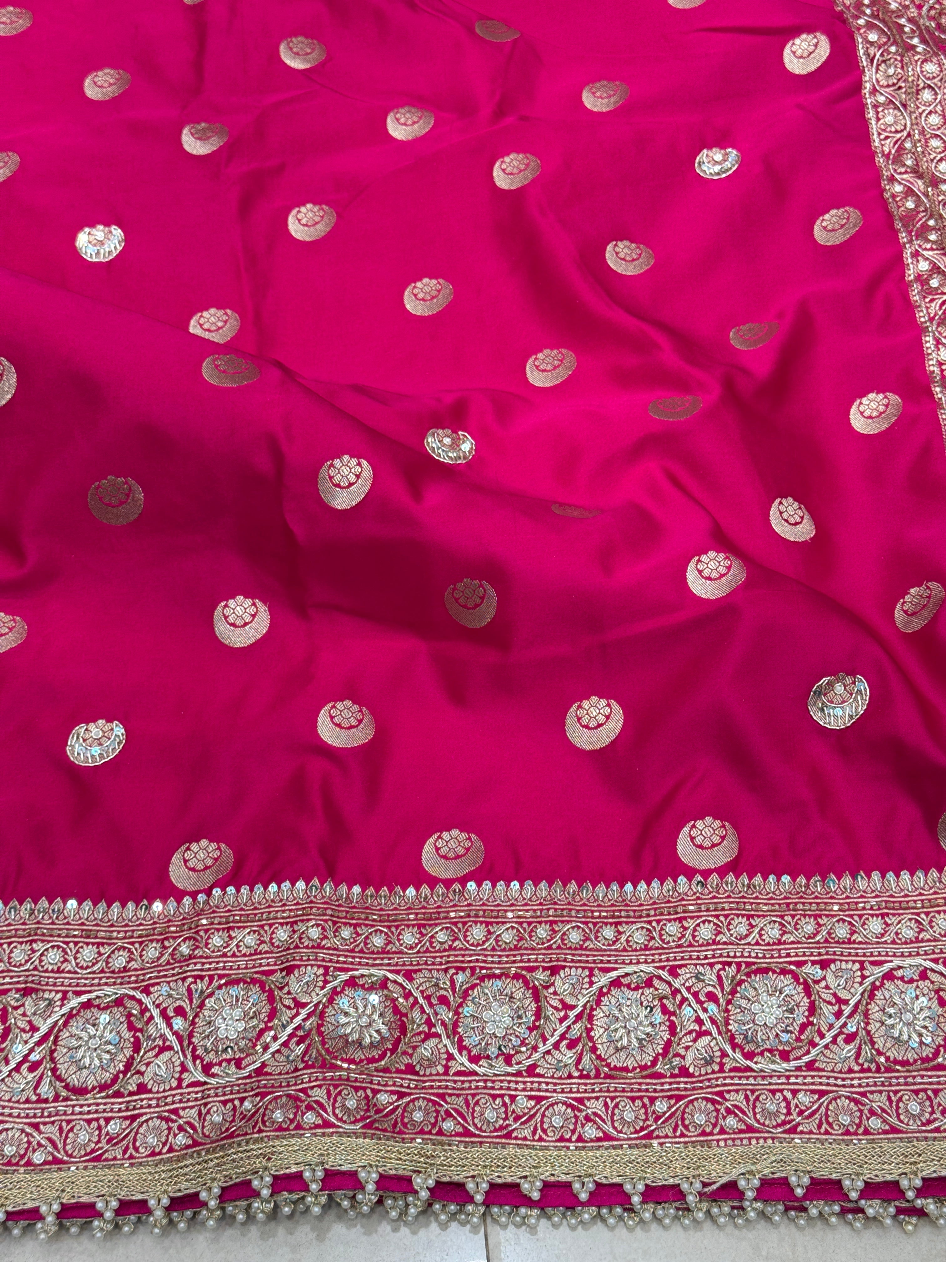 Rani Banarasi Chand Buttis Zardosi Hand Embroidery Saree