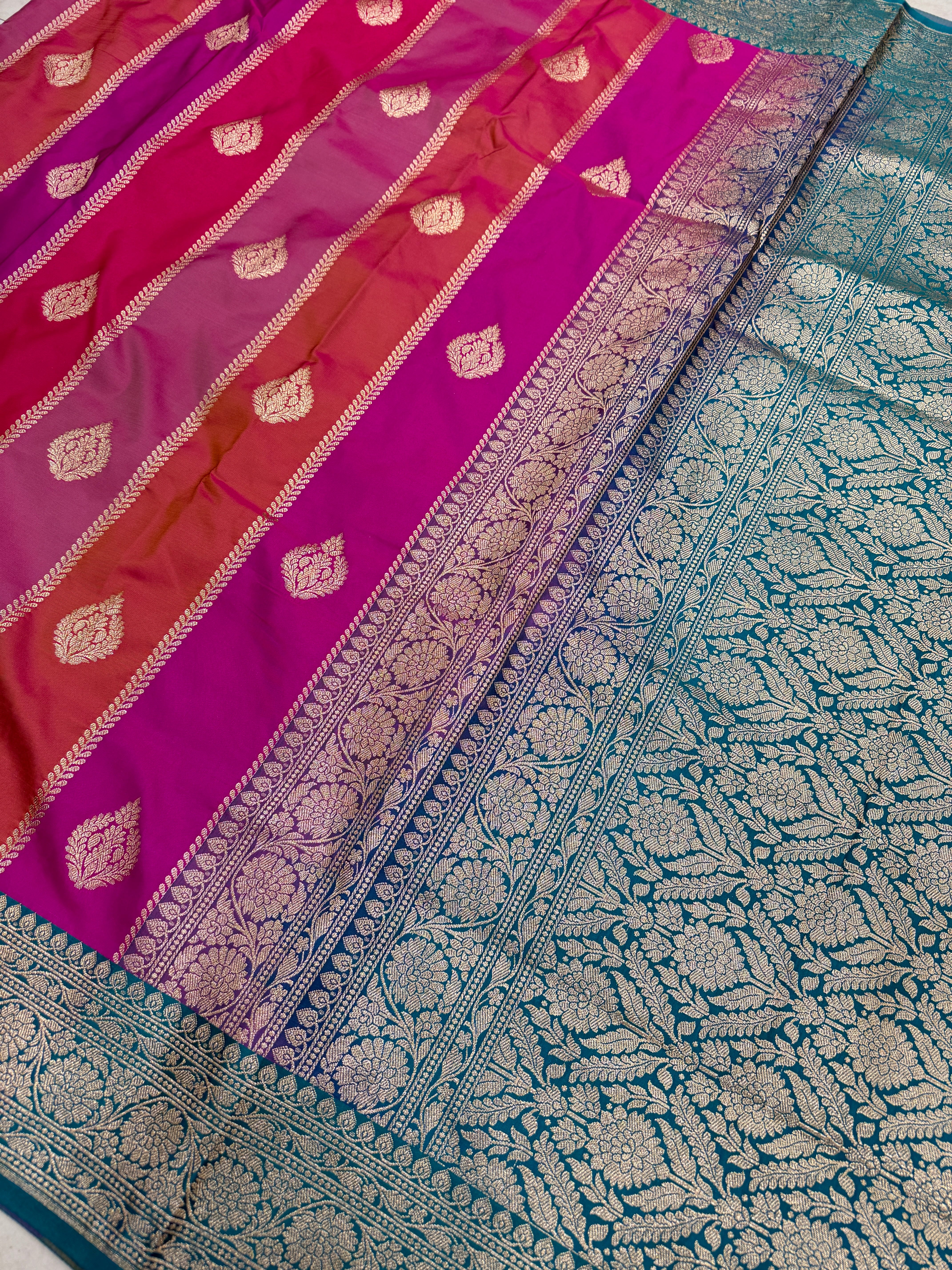 Rani Banarasi Rangkat Contrast Border Saree
