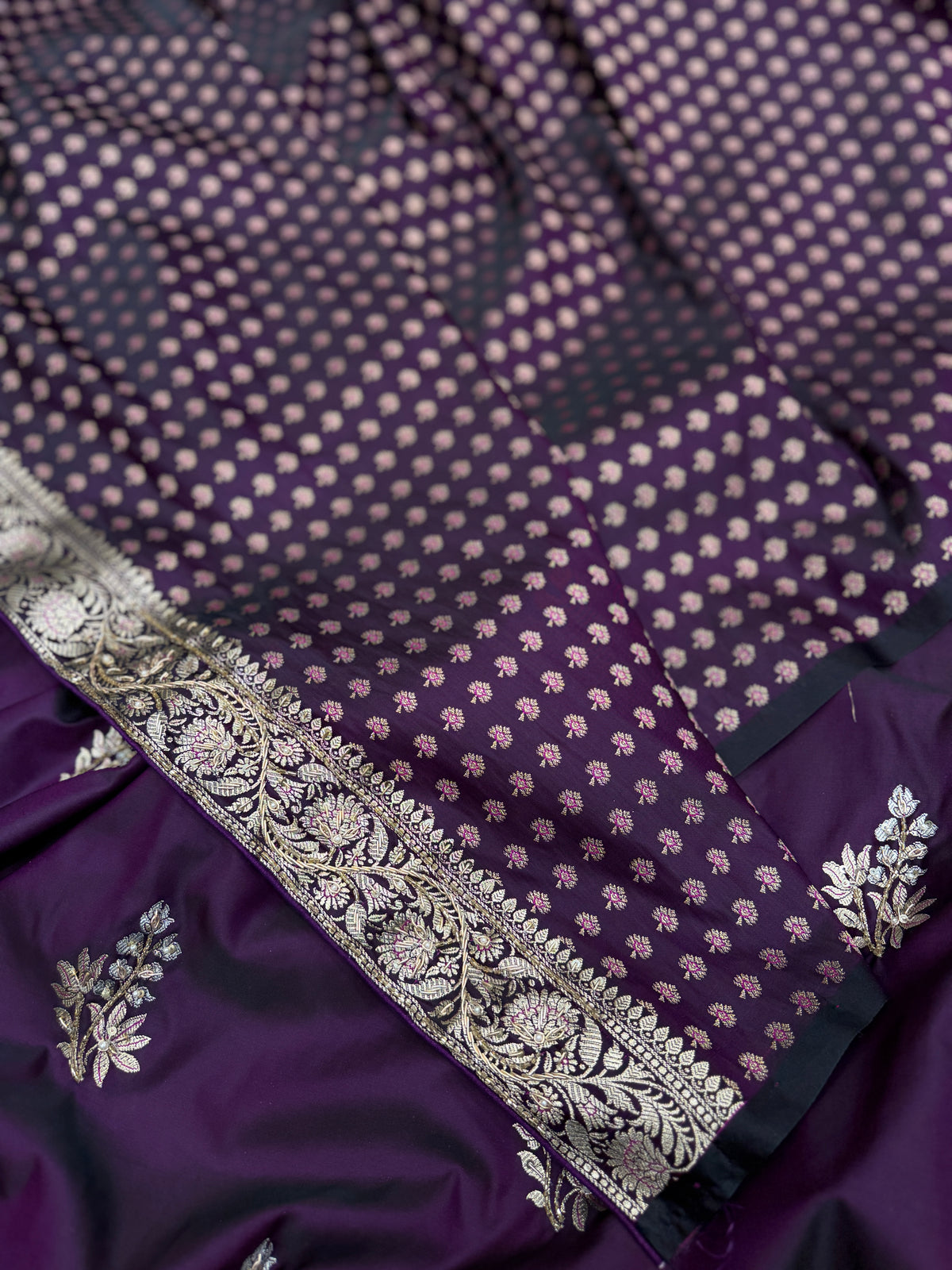 Cross Violet Banarasi Zardosi Hand Embroidery Border Pallu Saree