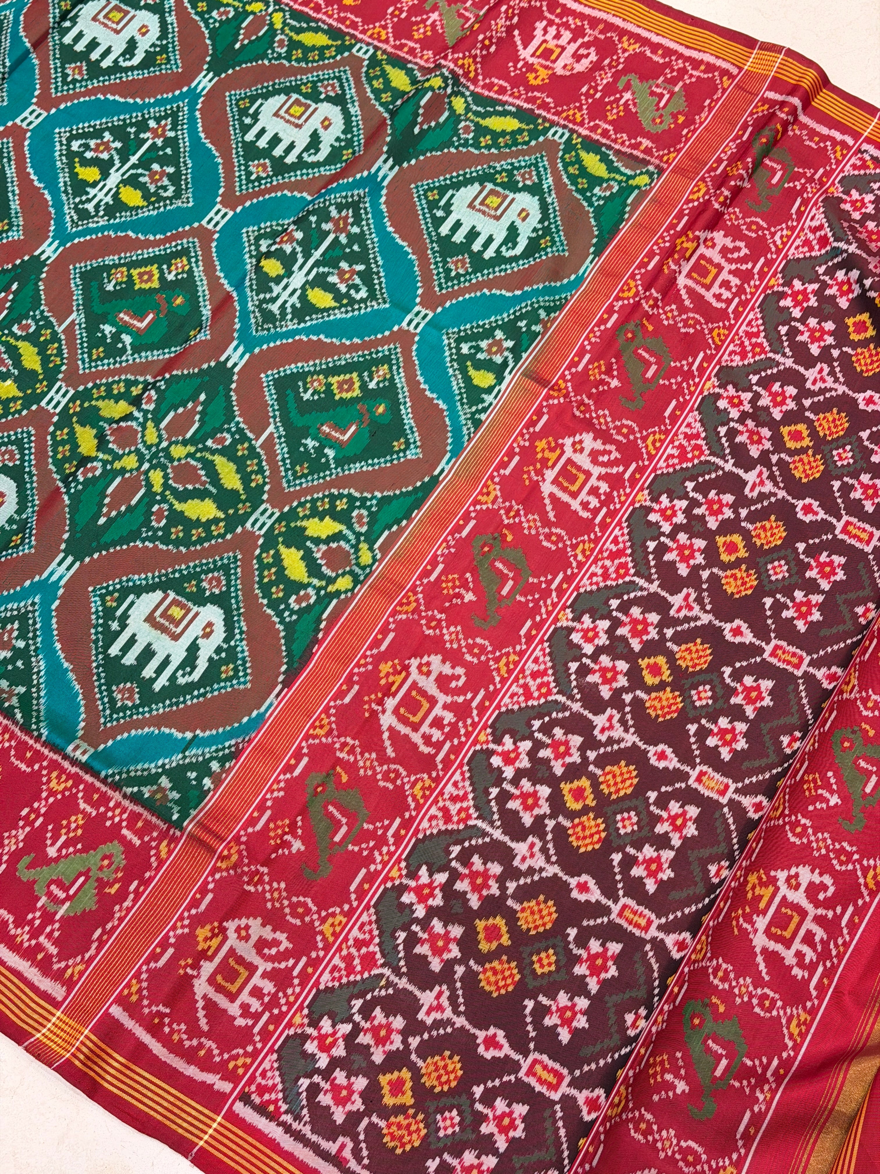 Bottle Green Astkone Figure Pure Silk Patan Patola Handloom Saree