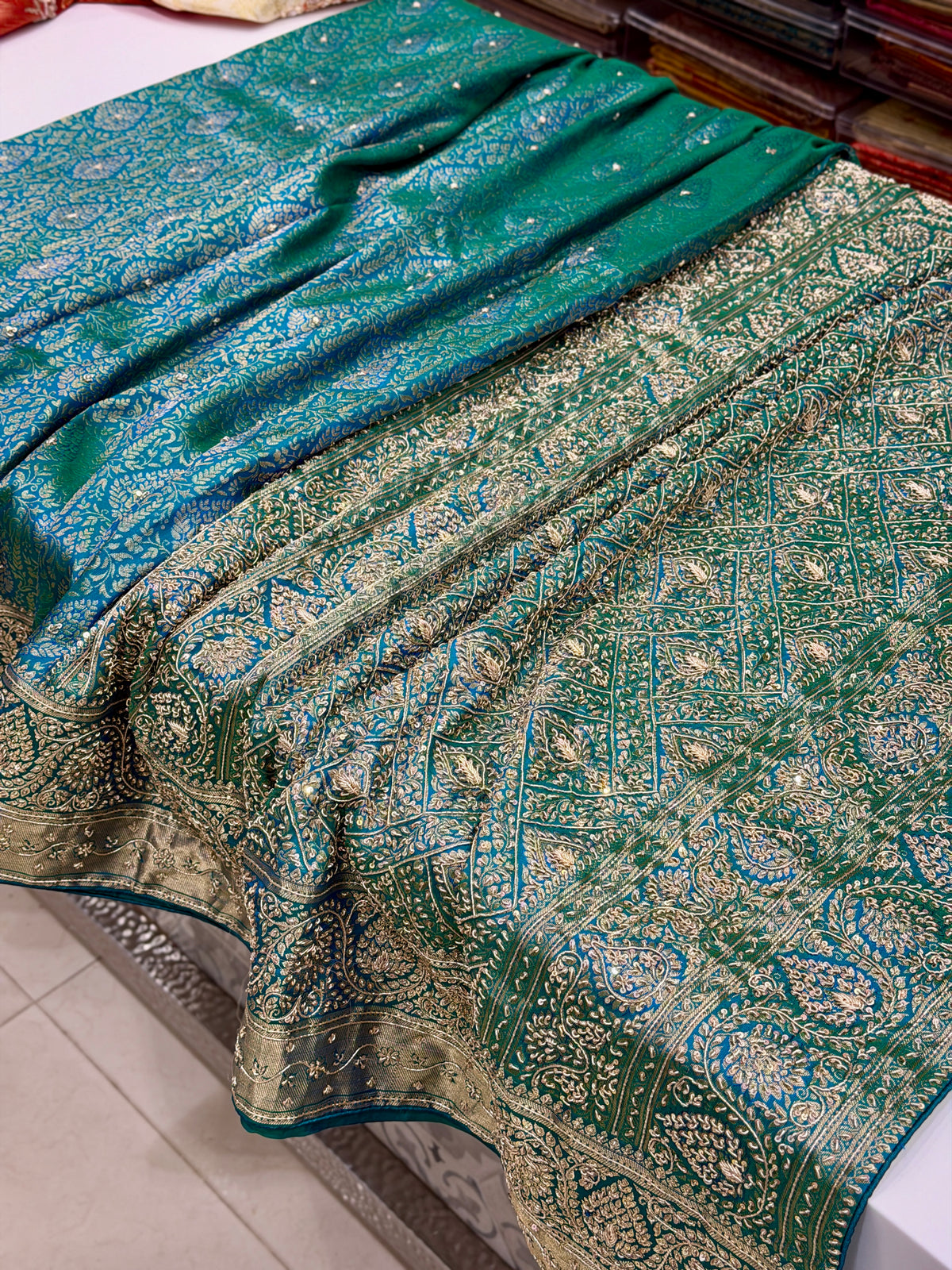 Rama Green Pure Silk Kanjivaram Zardosi Hand Embroidery Saree