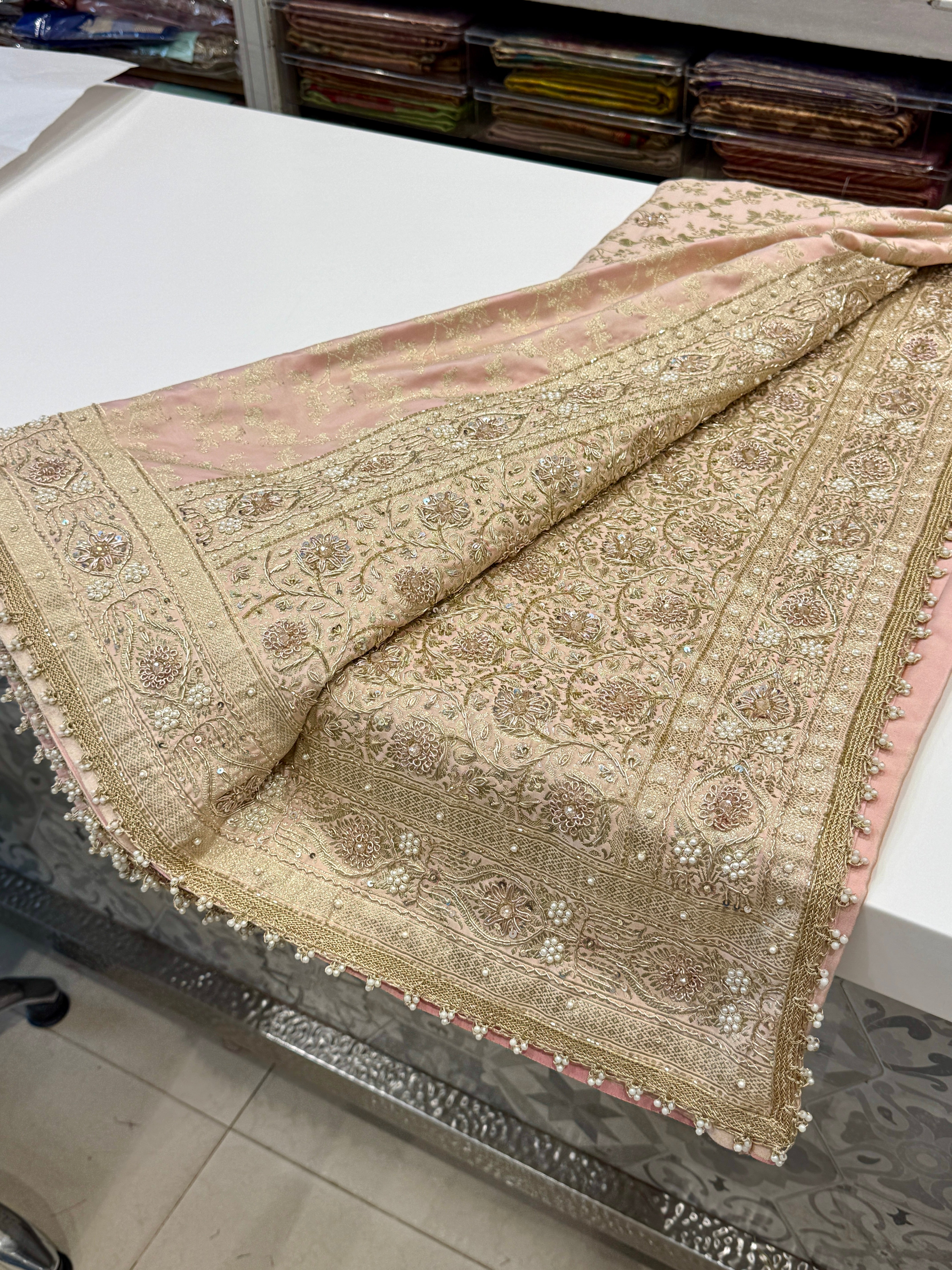 Pink Banarasi Pine Jaal Crystal Hand Embroidery Zardosi Saree