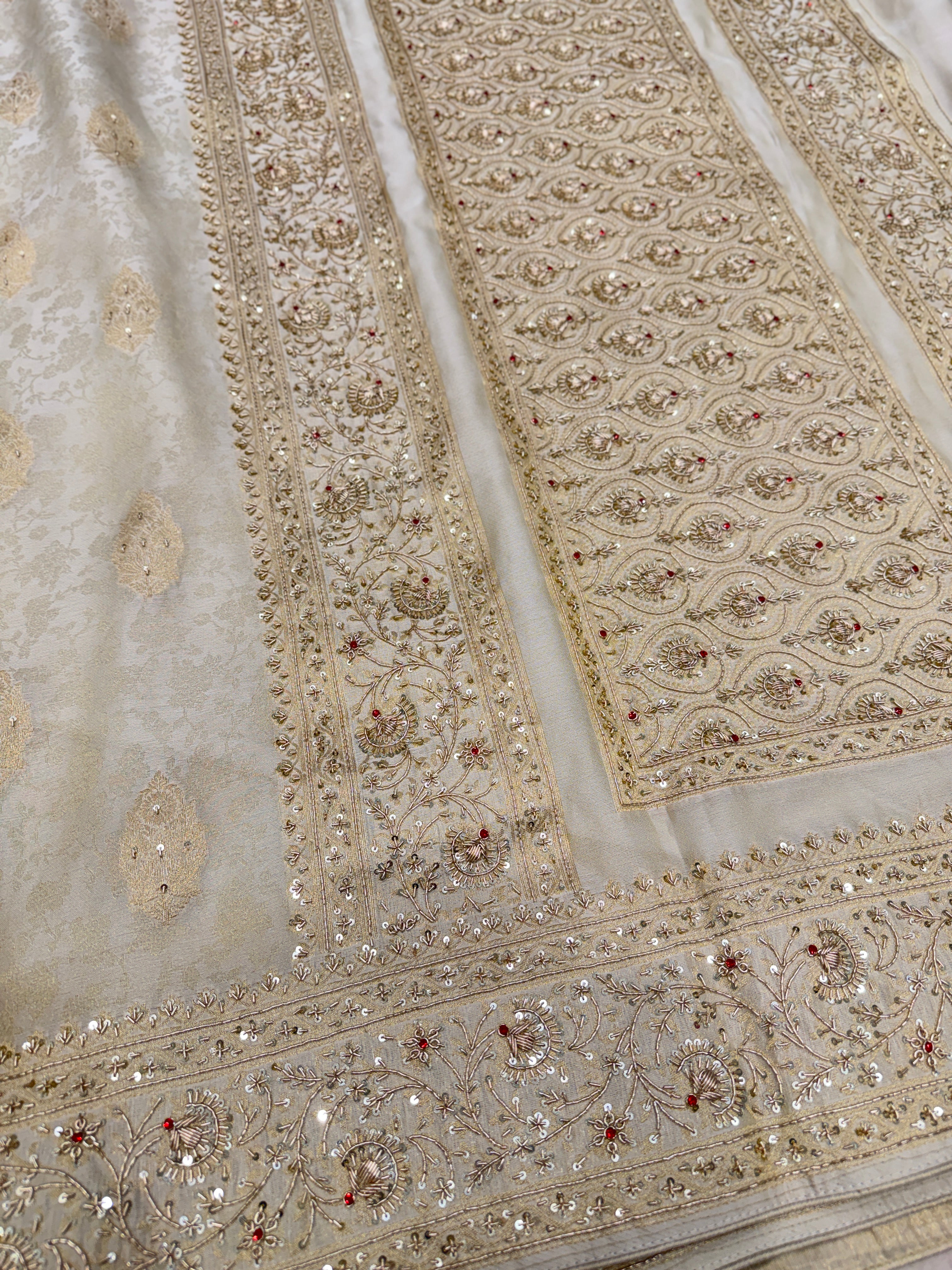 Banarasi Crepe Tissue Zardodi Hand Embroidery Saree