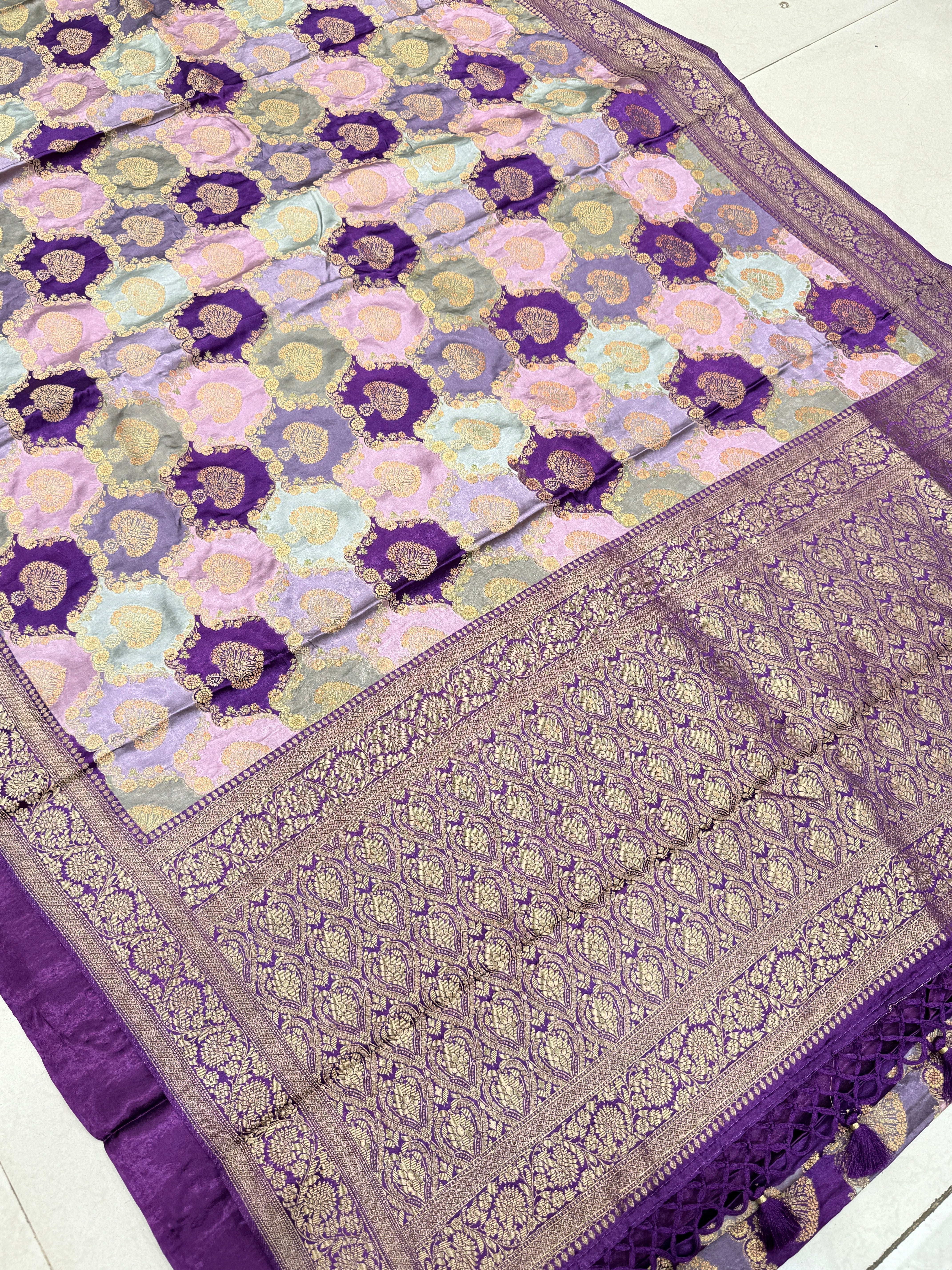 Violet Butta Banarasi Modal Satin Rangkat Saree