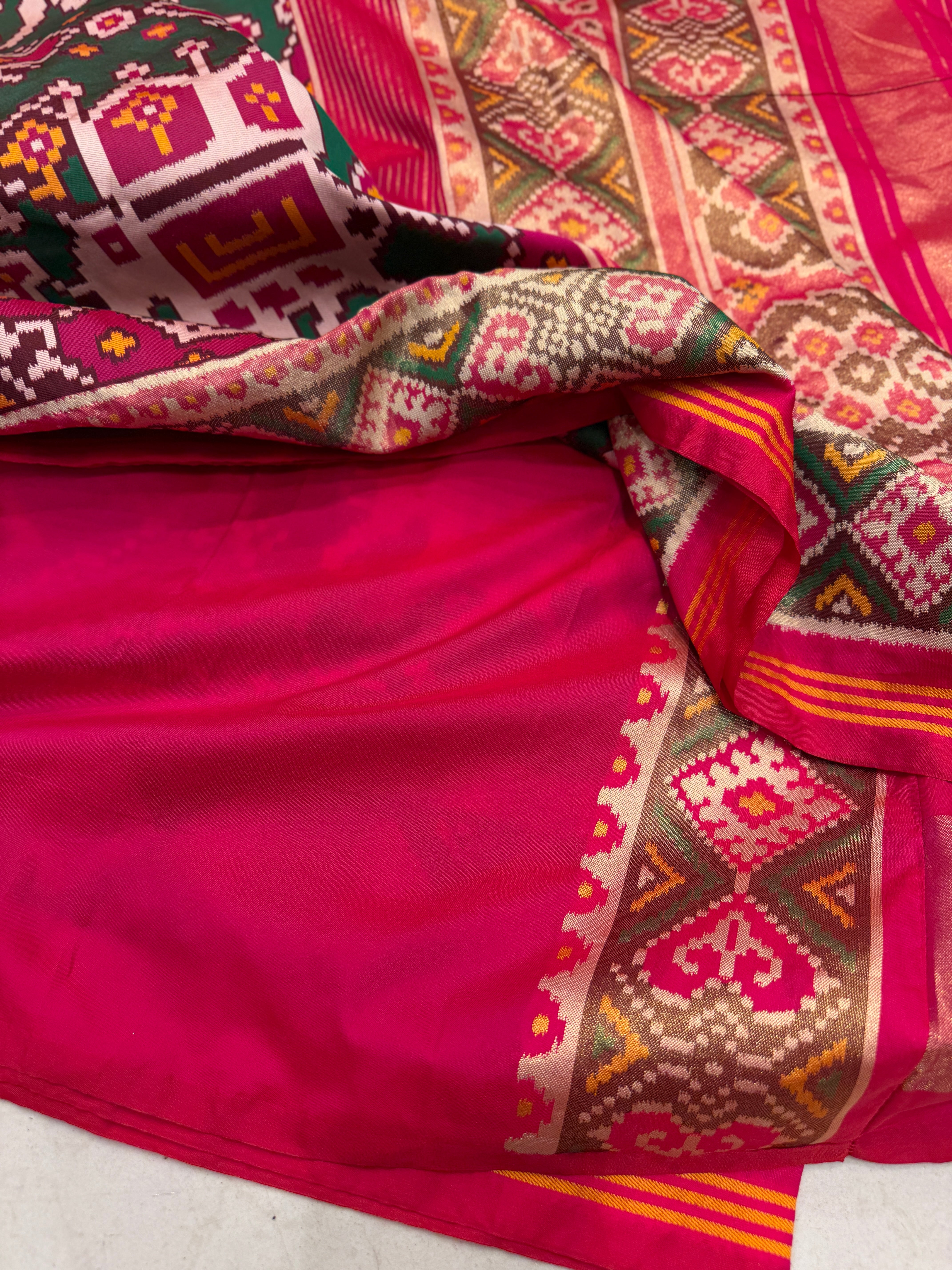 Maroon Rani Chabdi Elephant Semi Silk Weaved Patan Patola Saree