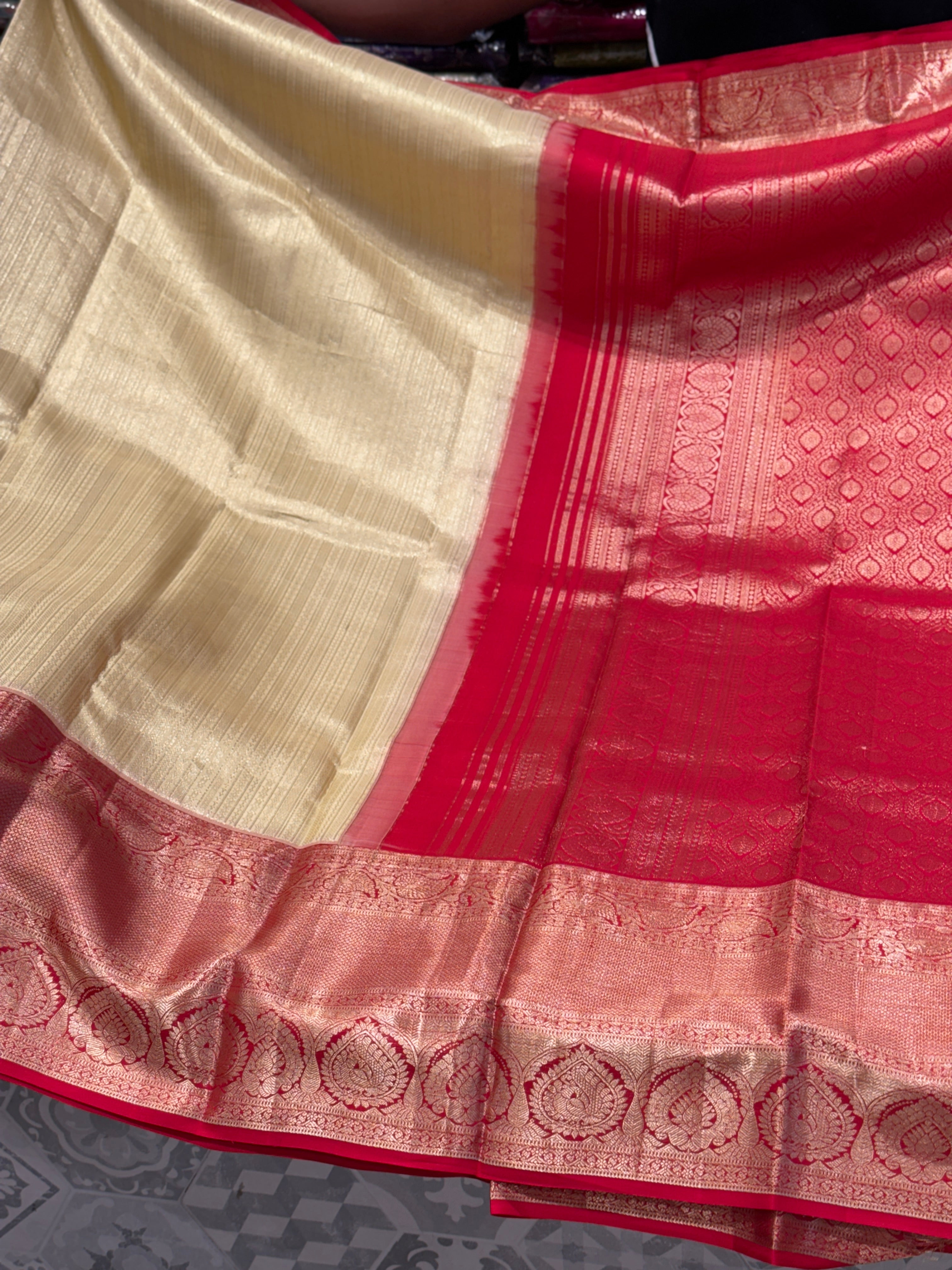 Light Beige Silk Red Pallu Kanjivaram