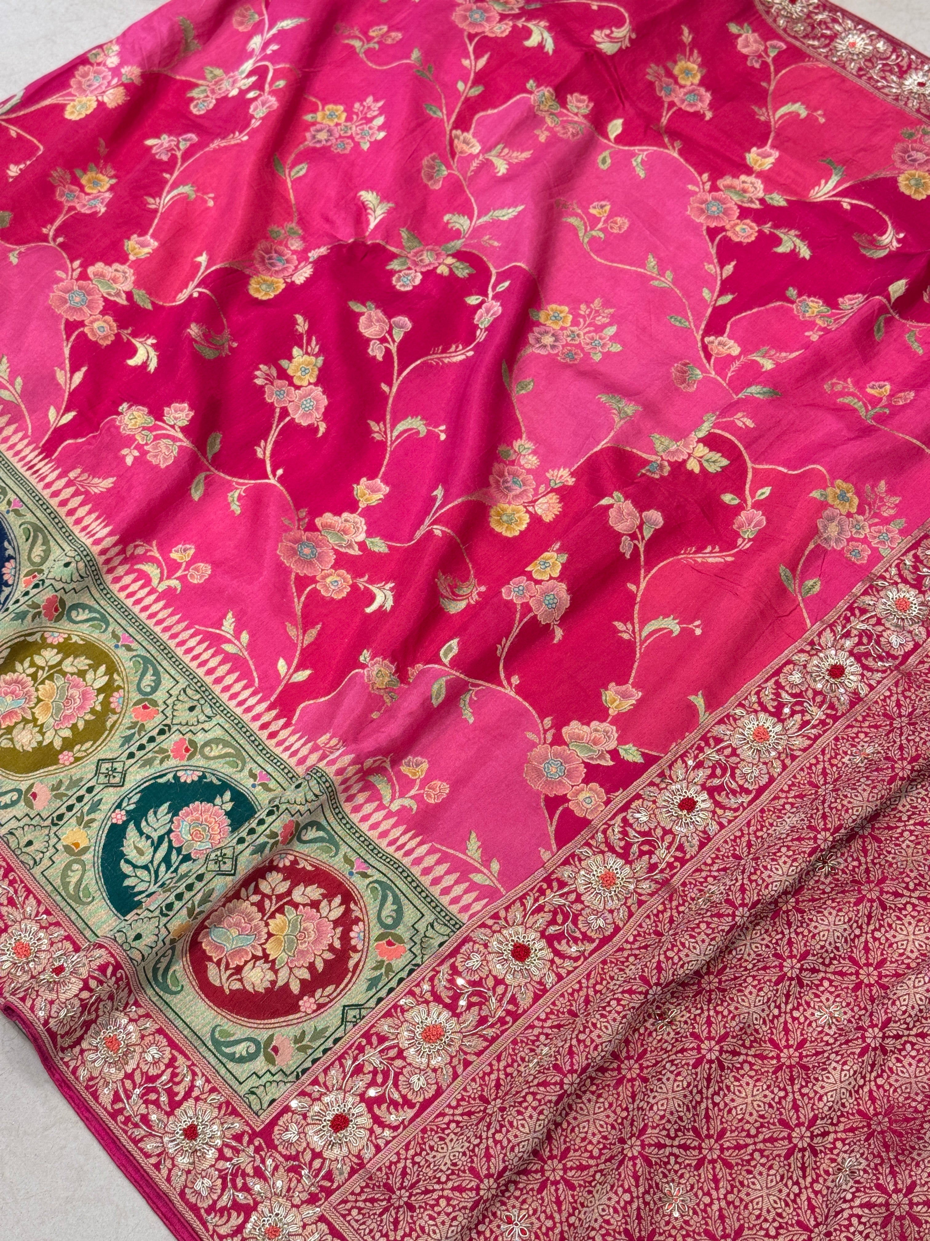 Banarasi Munga Rangkat Zardosi Saree